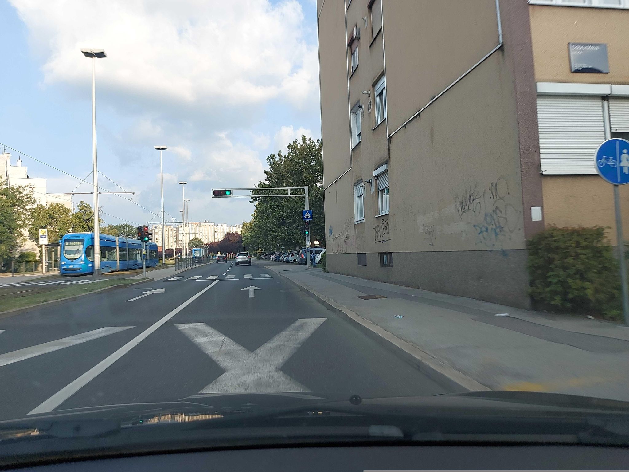 Street view of Jankomir