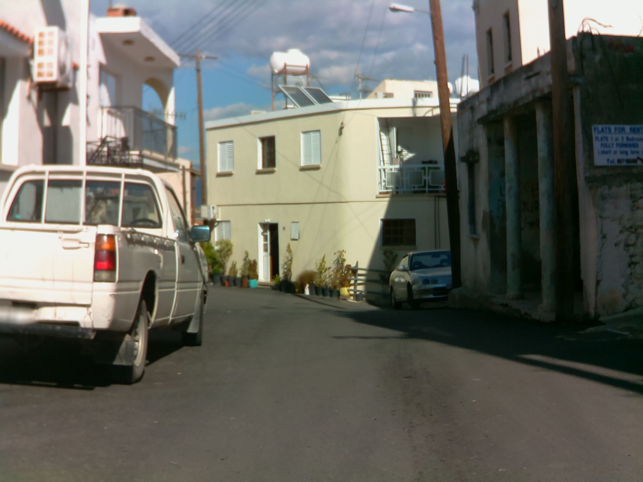 Street view of Pissoúri