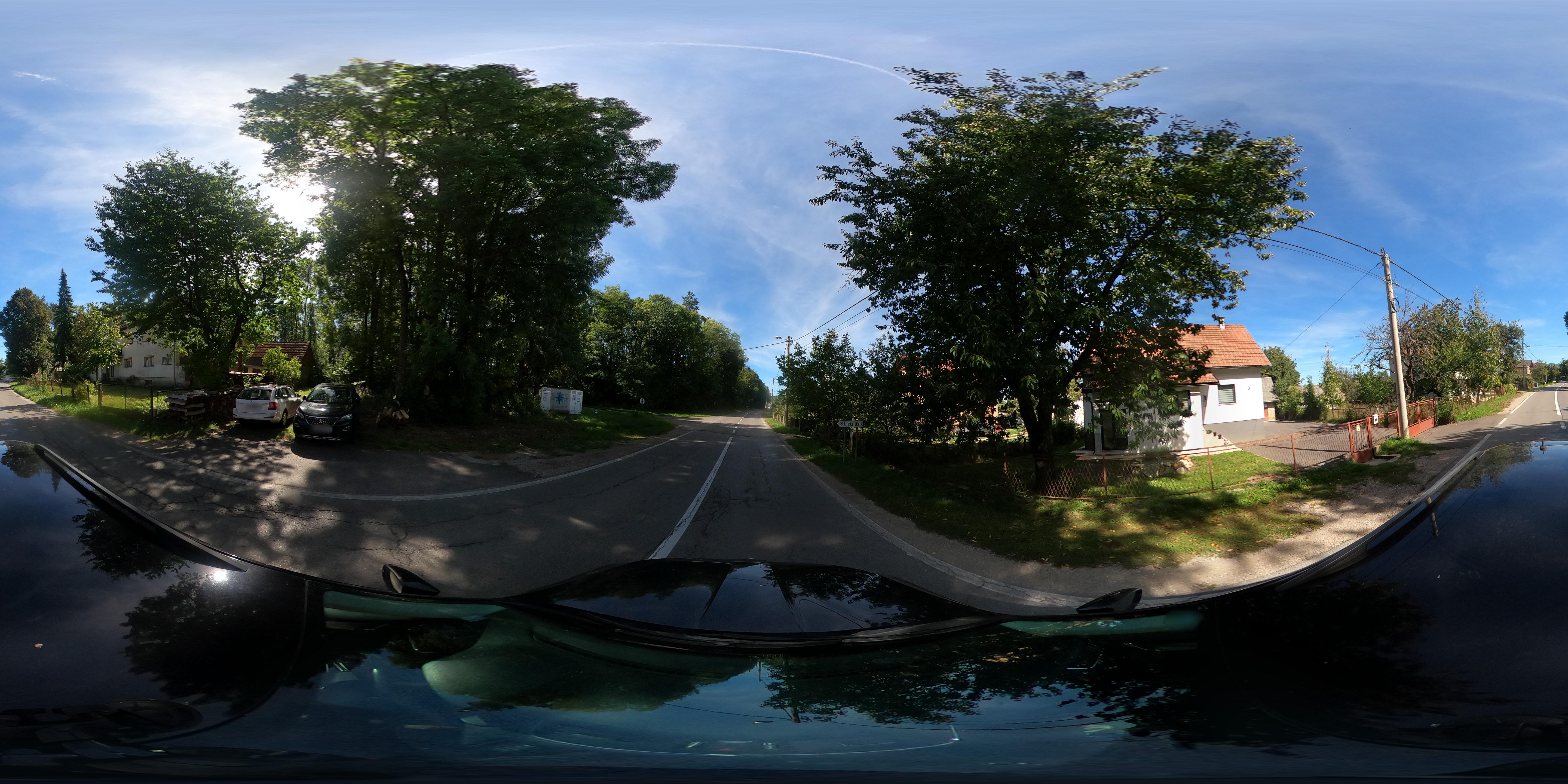 Street view of Lički Osik
