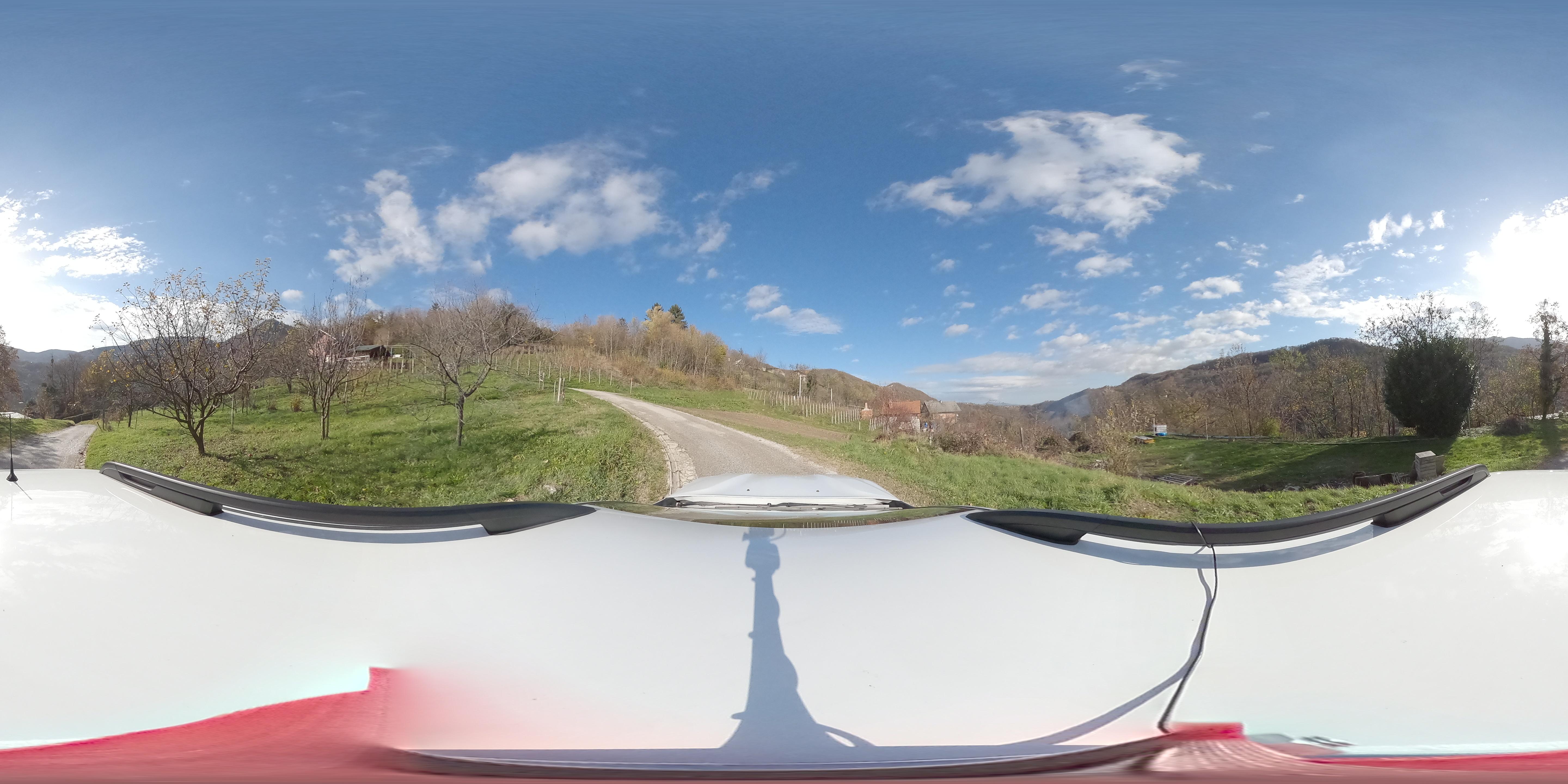 Street view of Rude