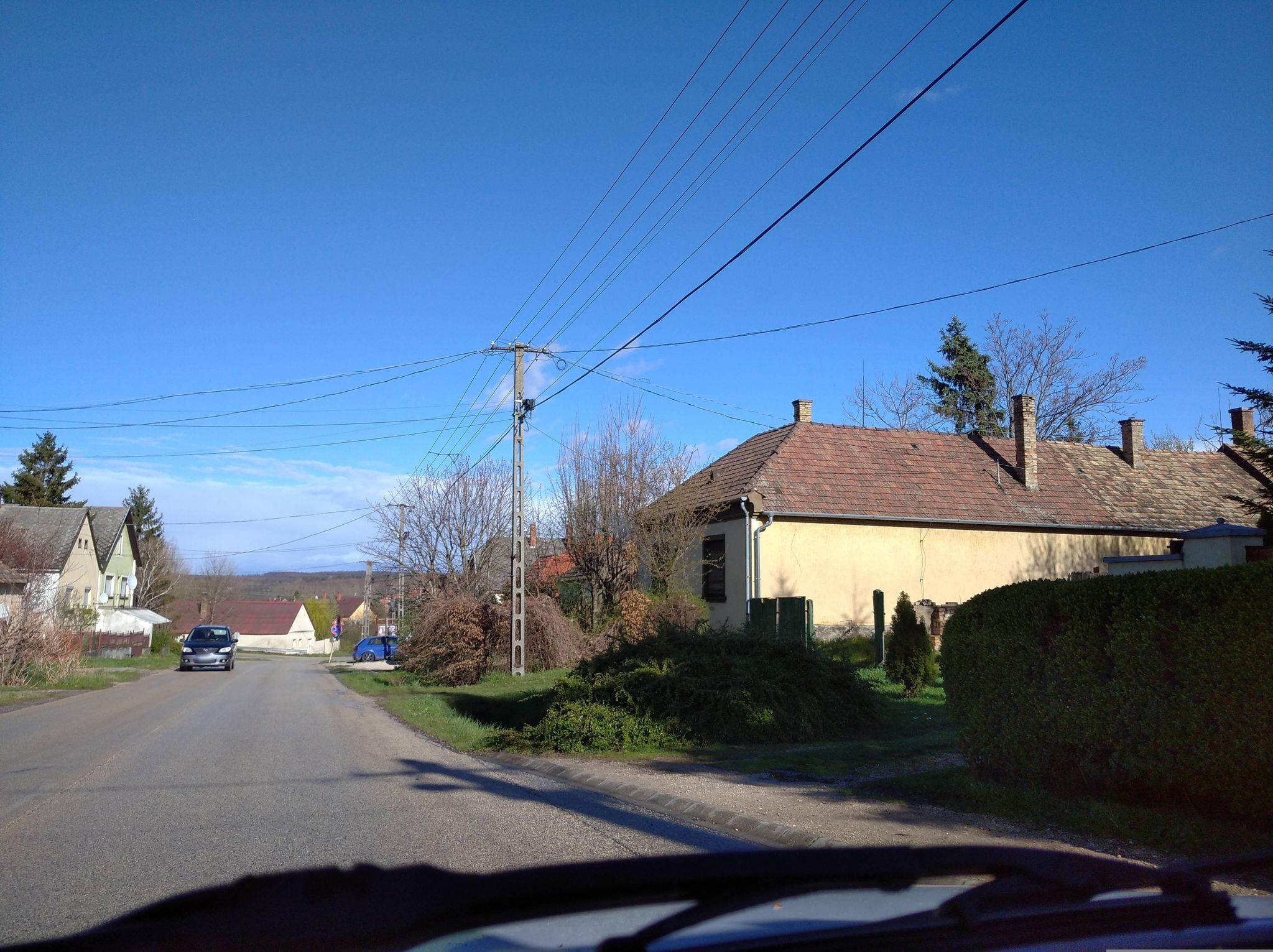 Street view of Bakonyszentlászló