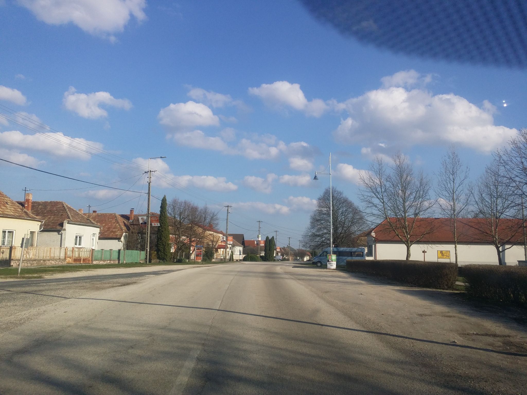 Street view of Tarján