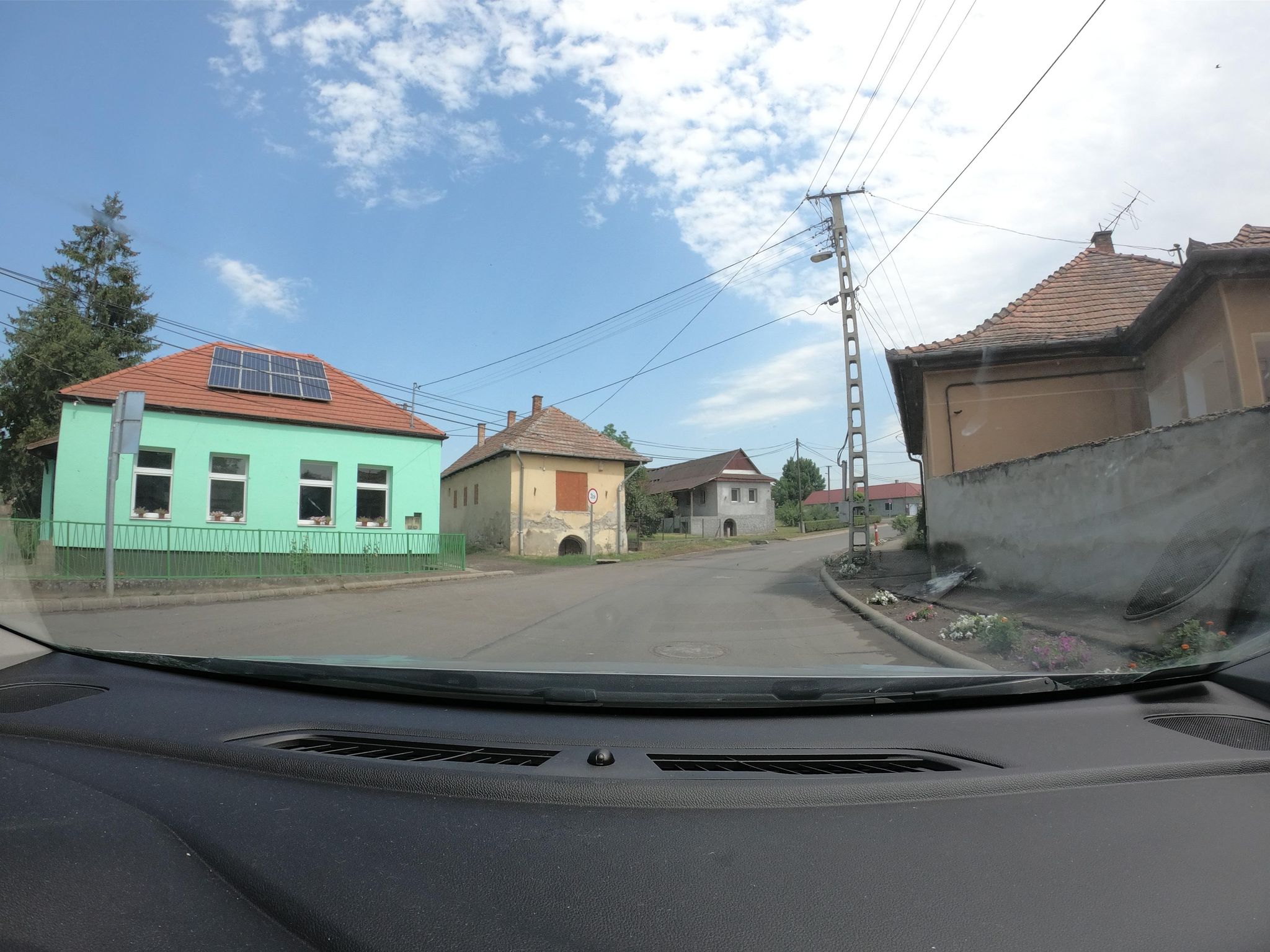 Street view of Ecseg