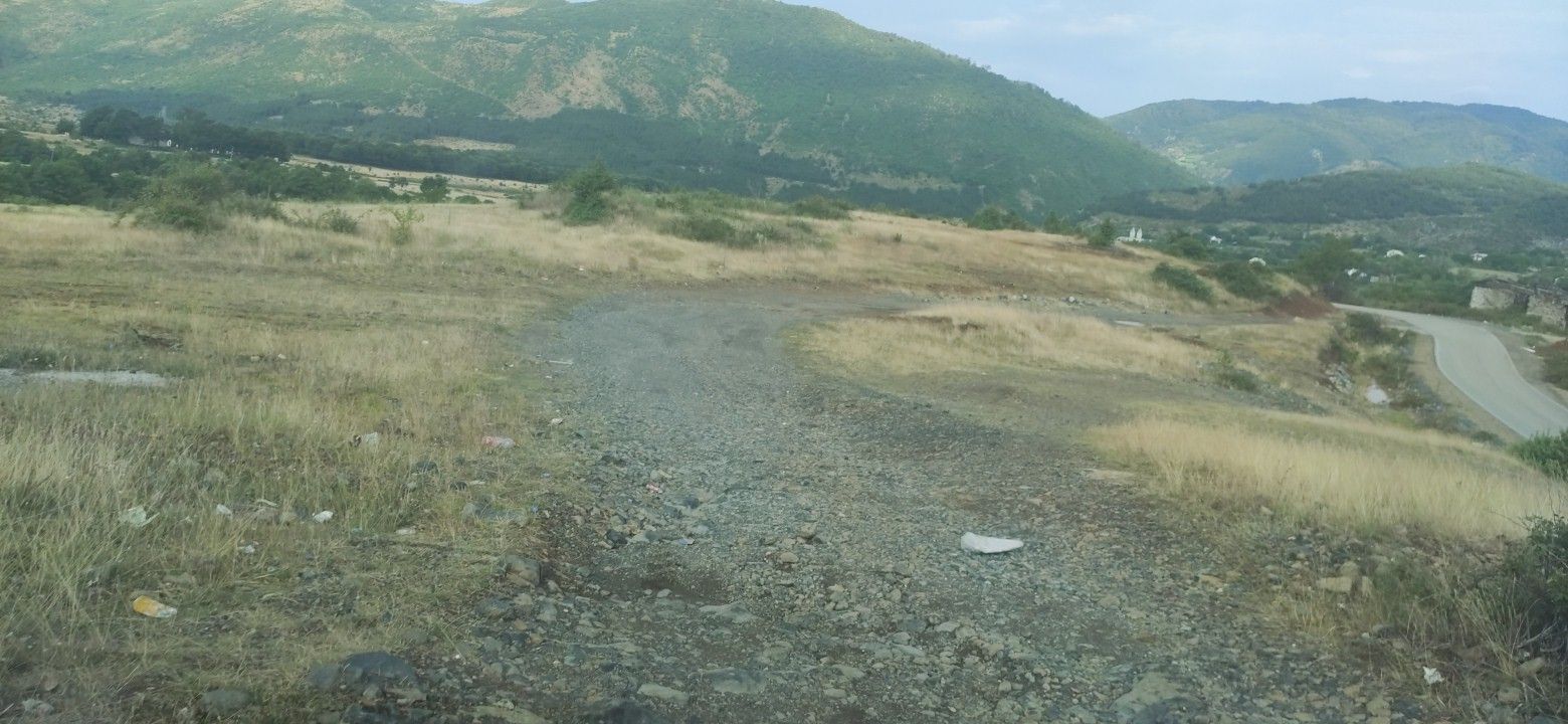 Street view of Iballë