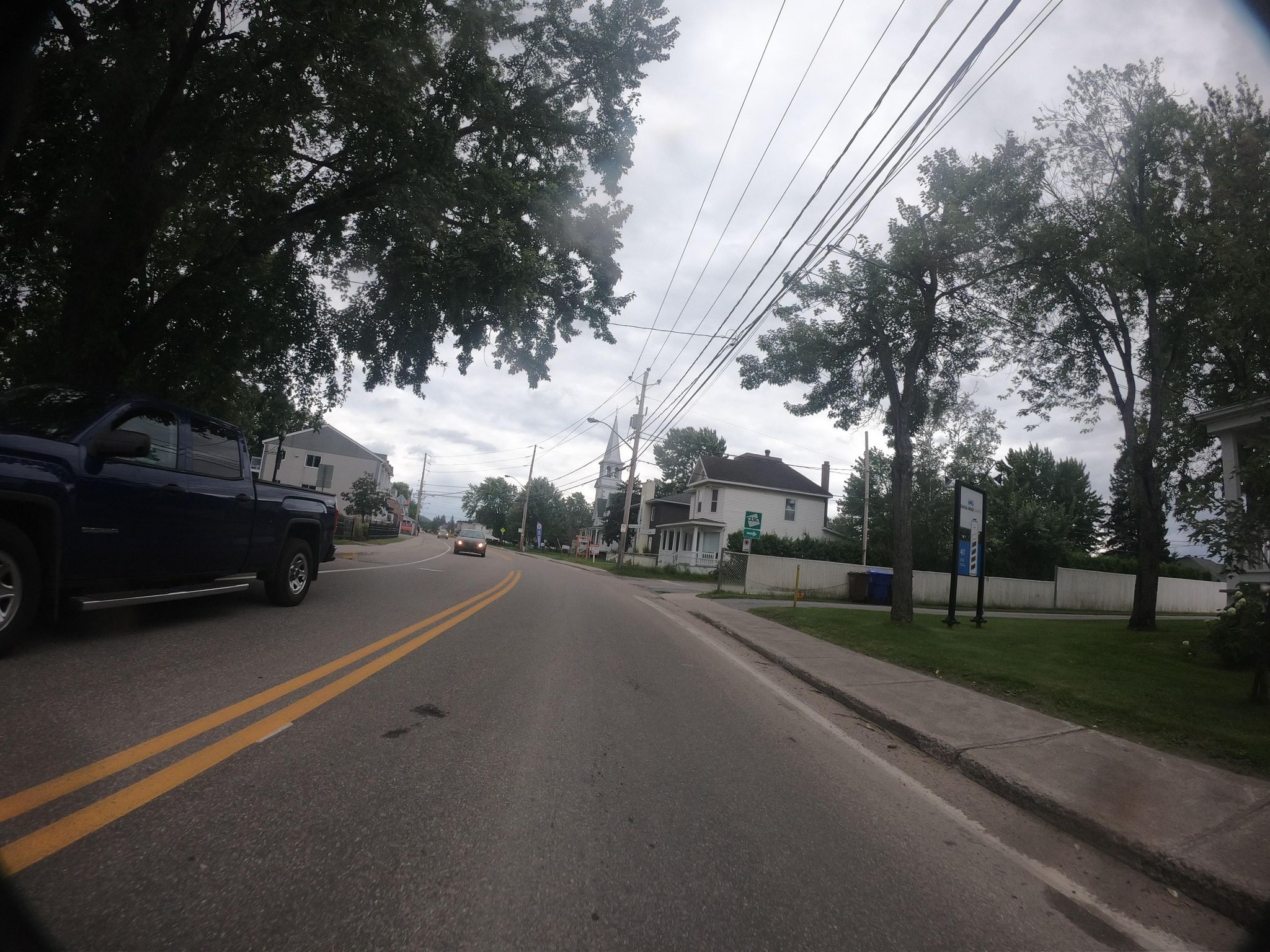 Street view of Saint-Michel-des-Saints