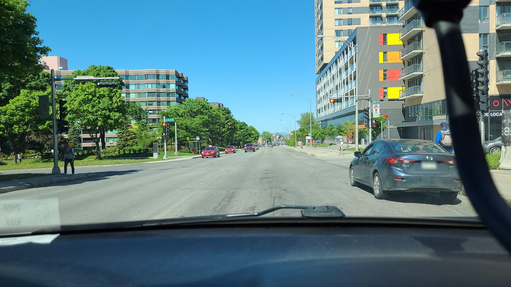 Street view of Sainte-Foy