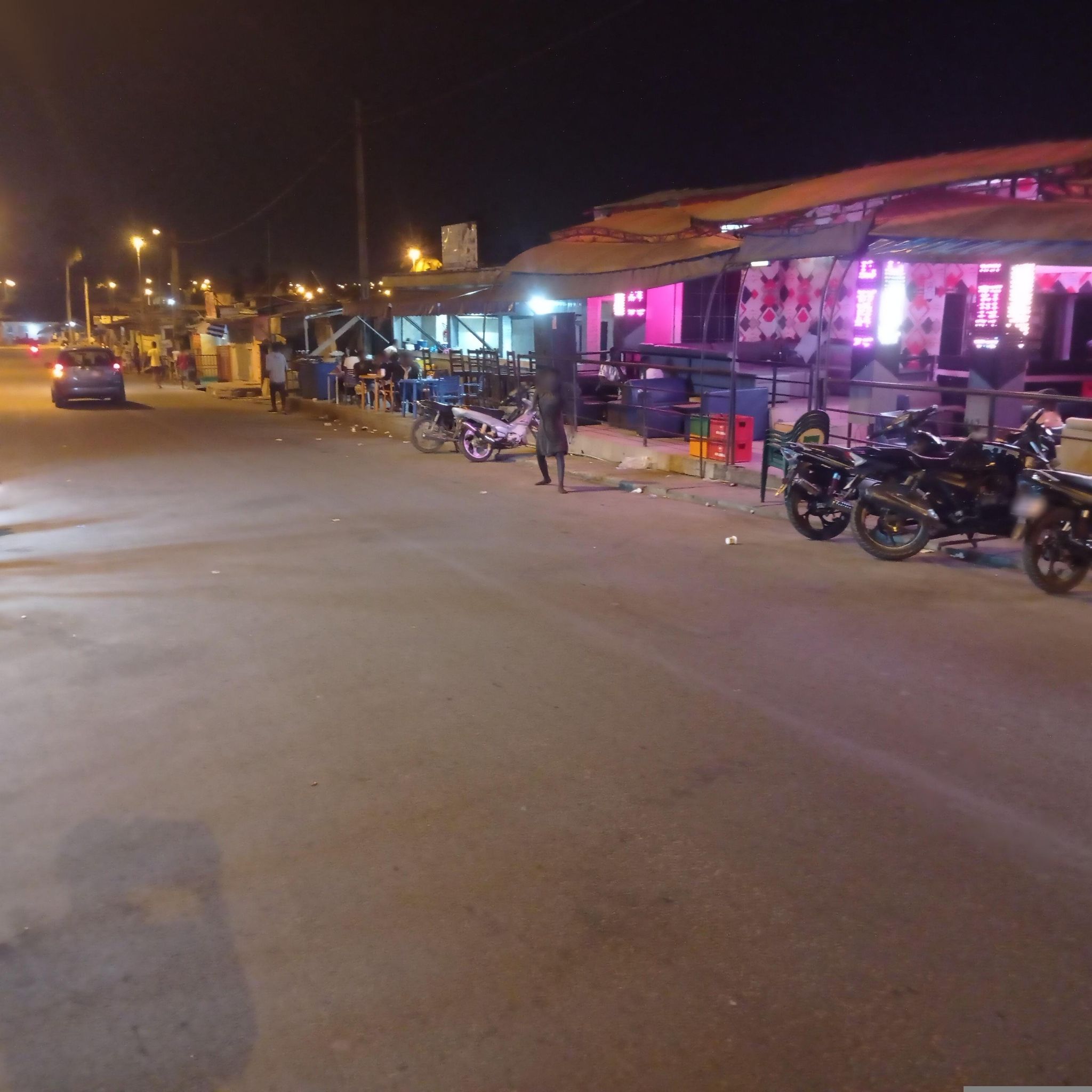 Street view of Yamoussoukro