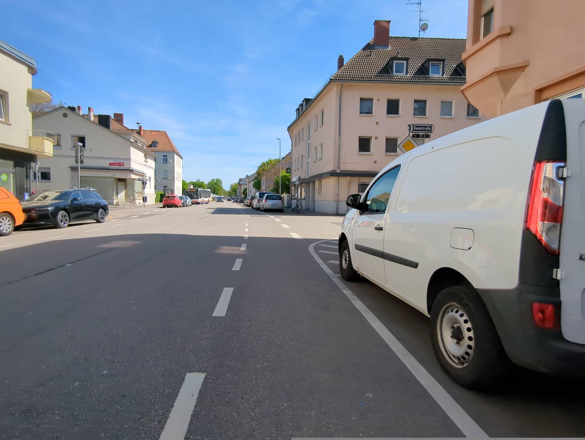 Street view of Kastel