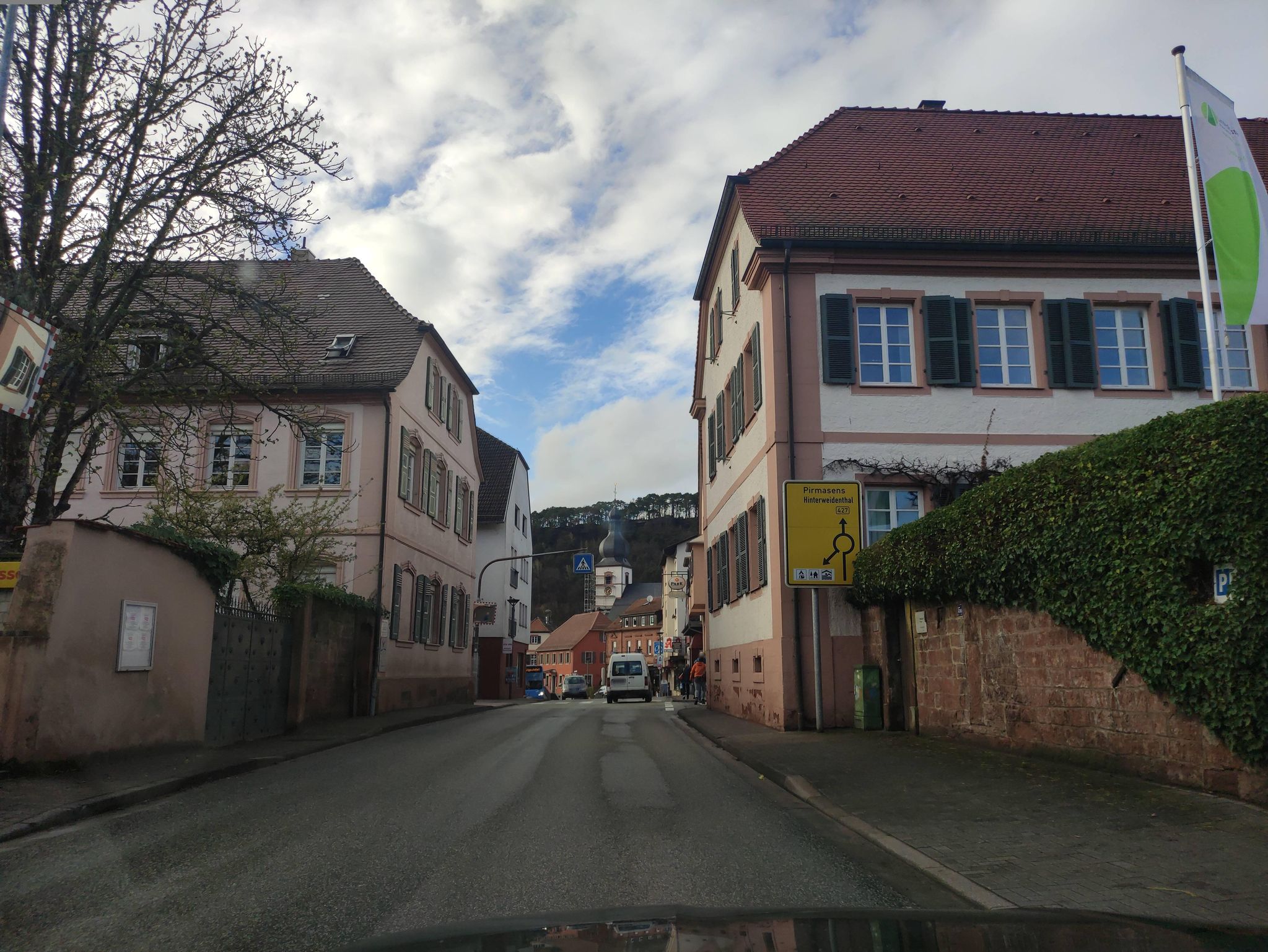 Street view of Dahn