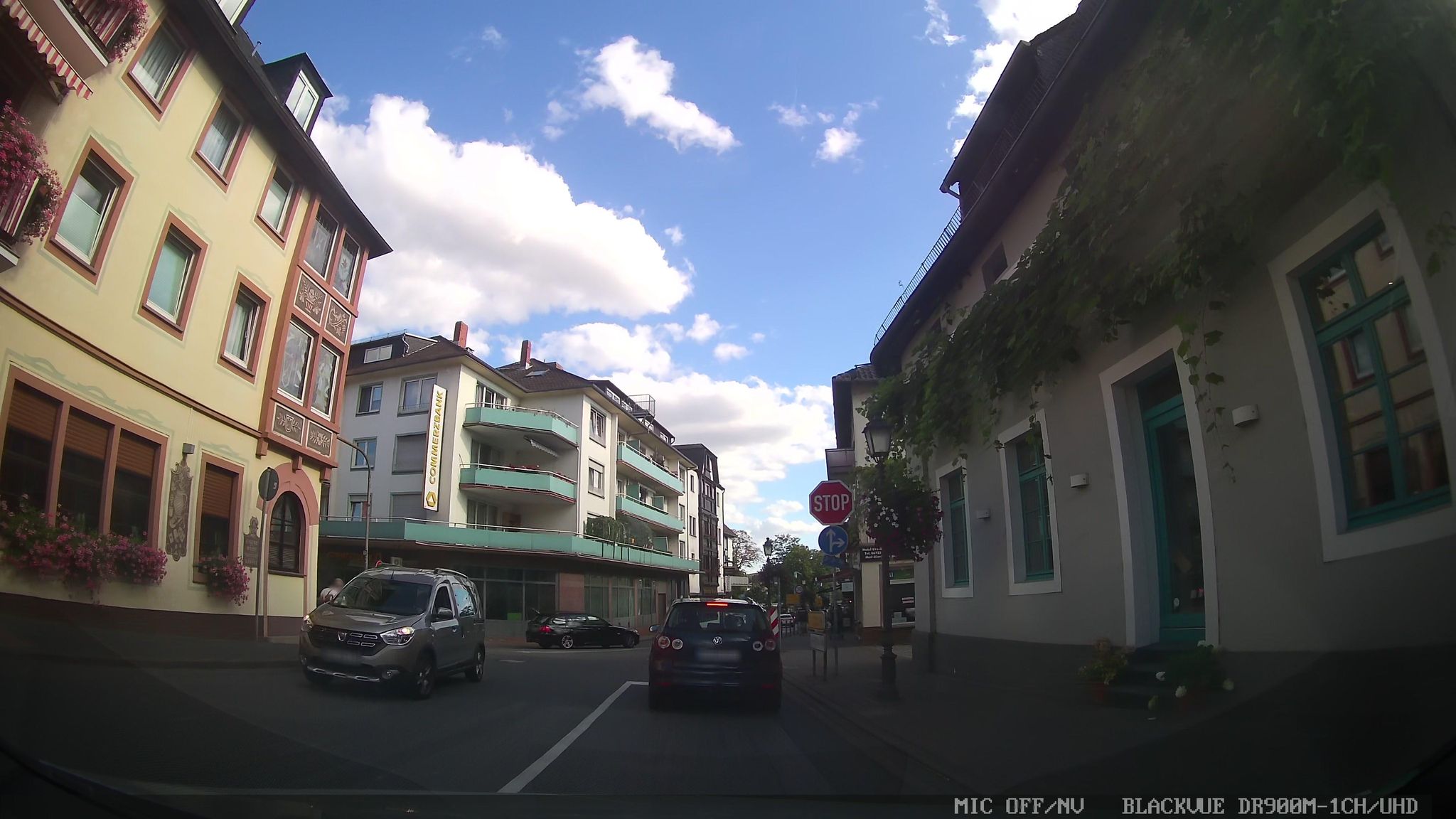 Street view of Rüdesheim am Rhein