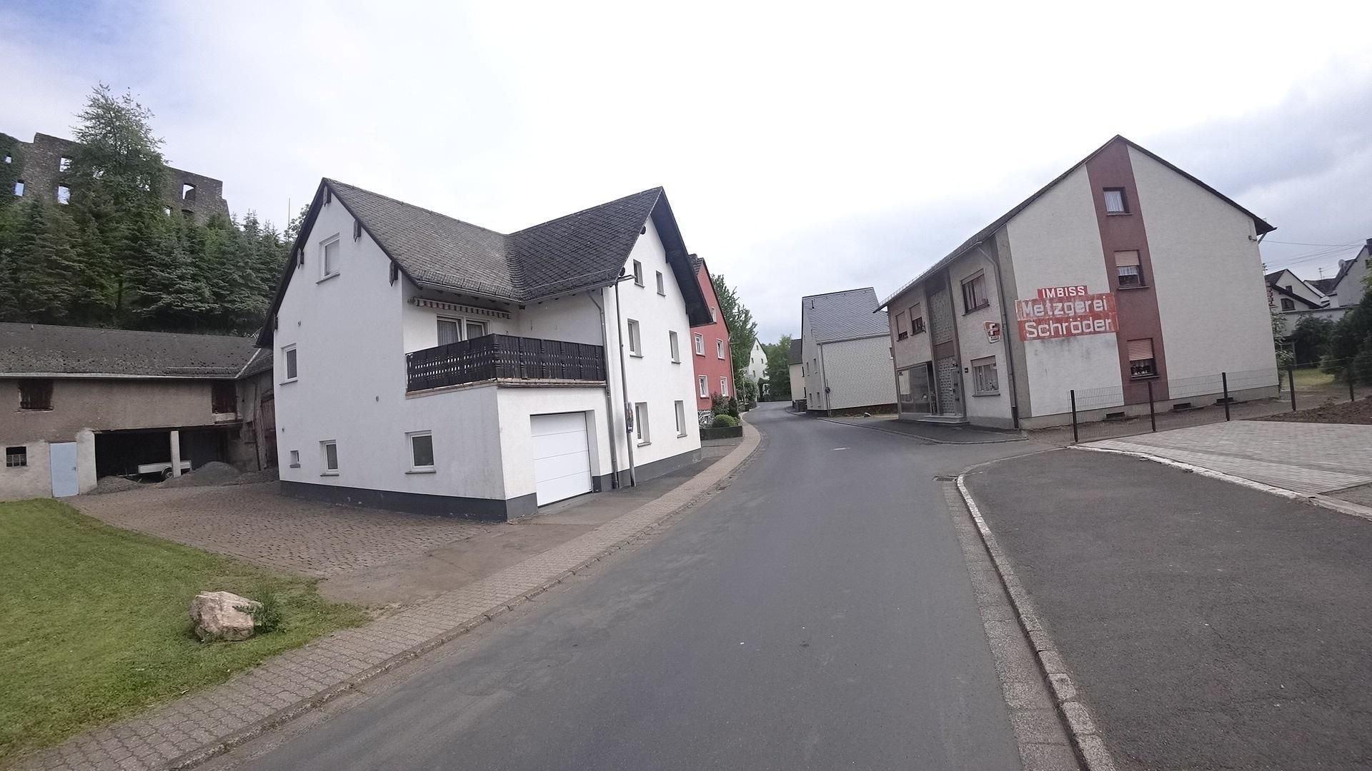 Street view of Ulmen