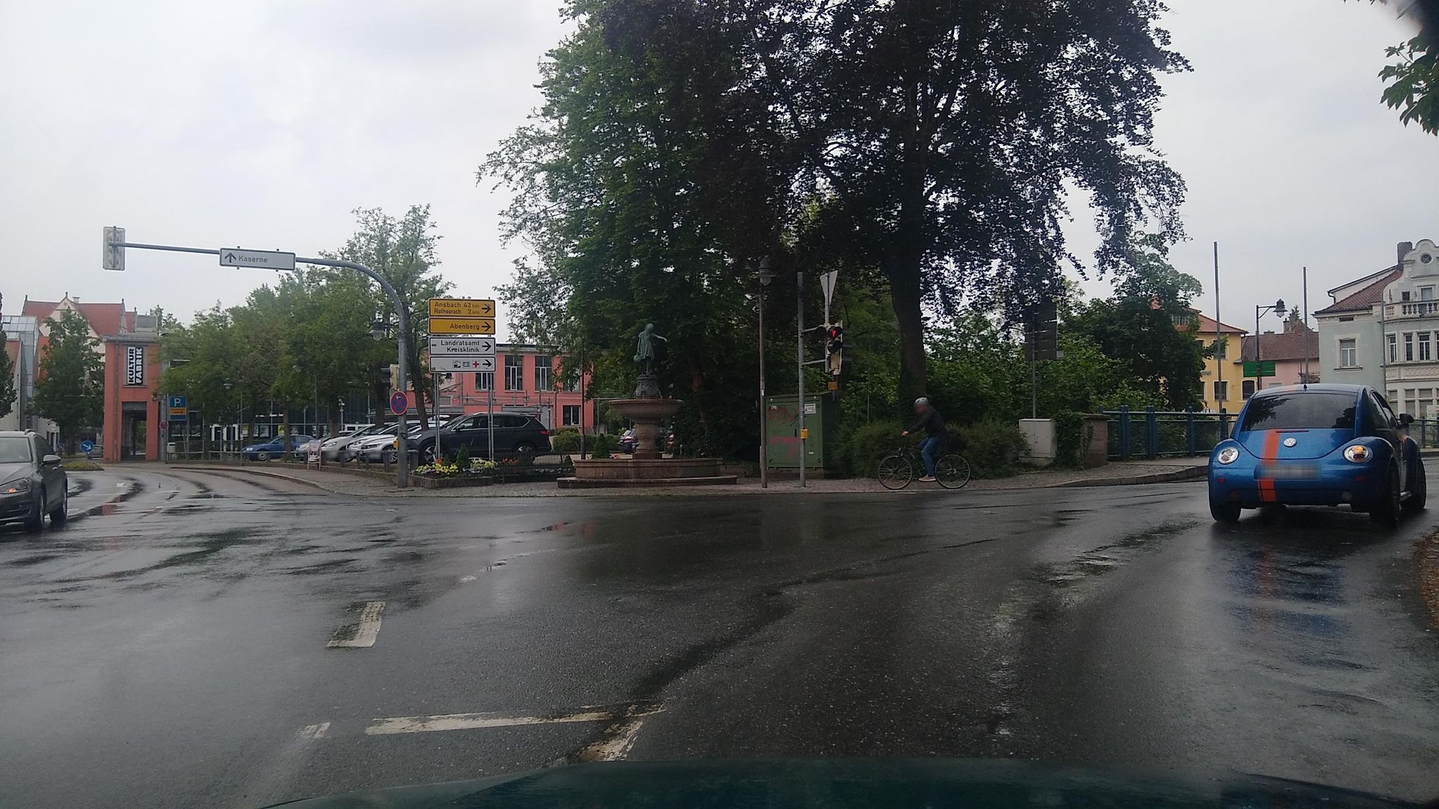 Street view of Roth