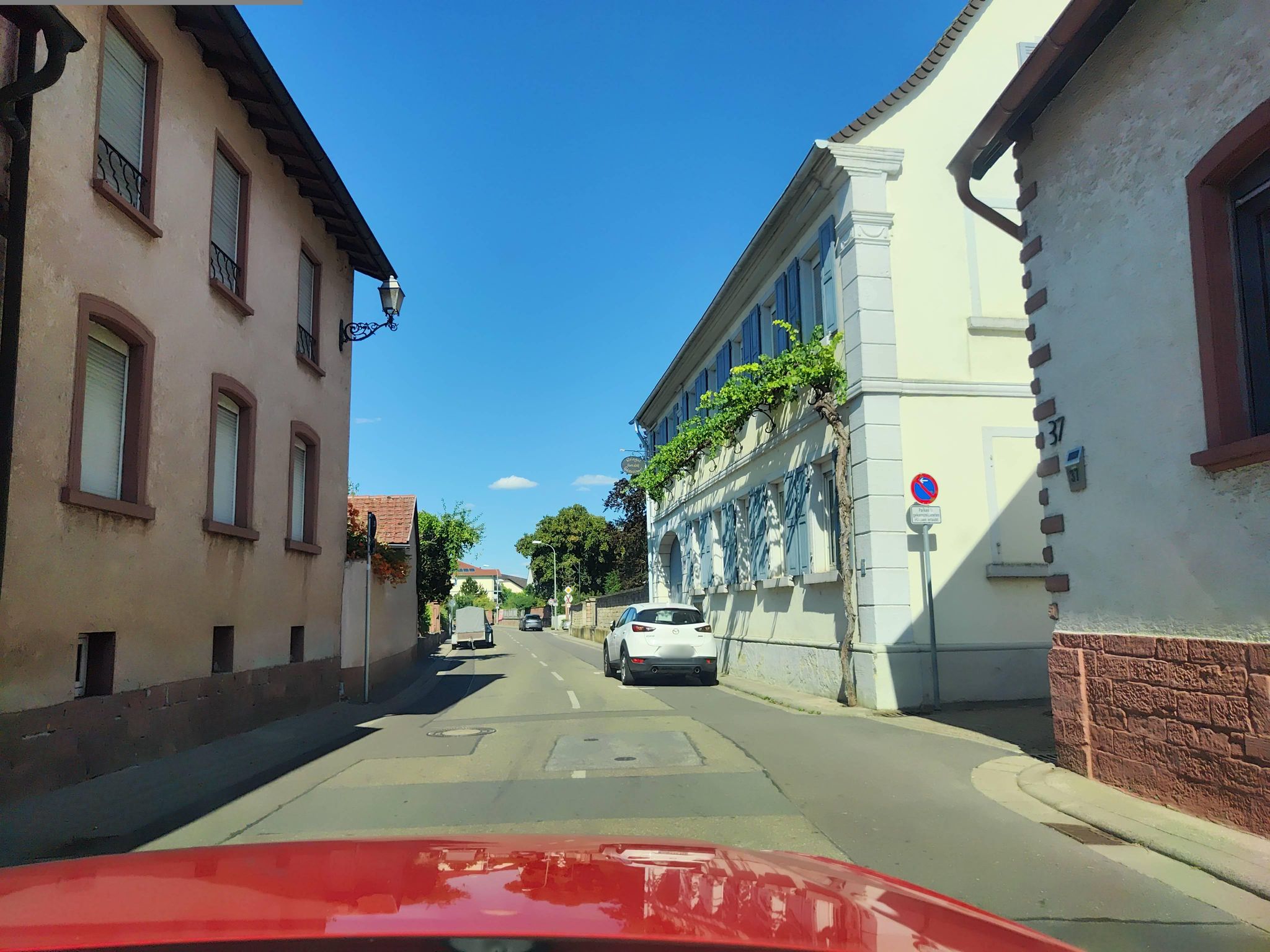 Street view of Großkarlbach