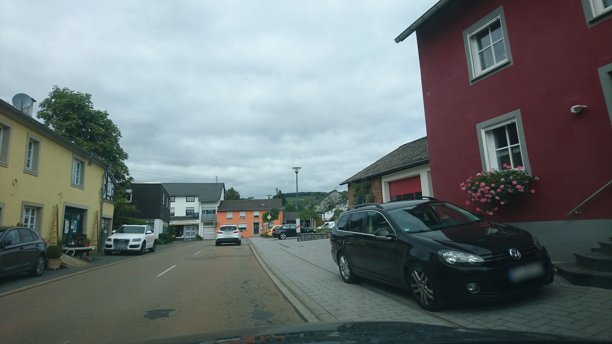 Street view of Wiltingen