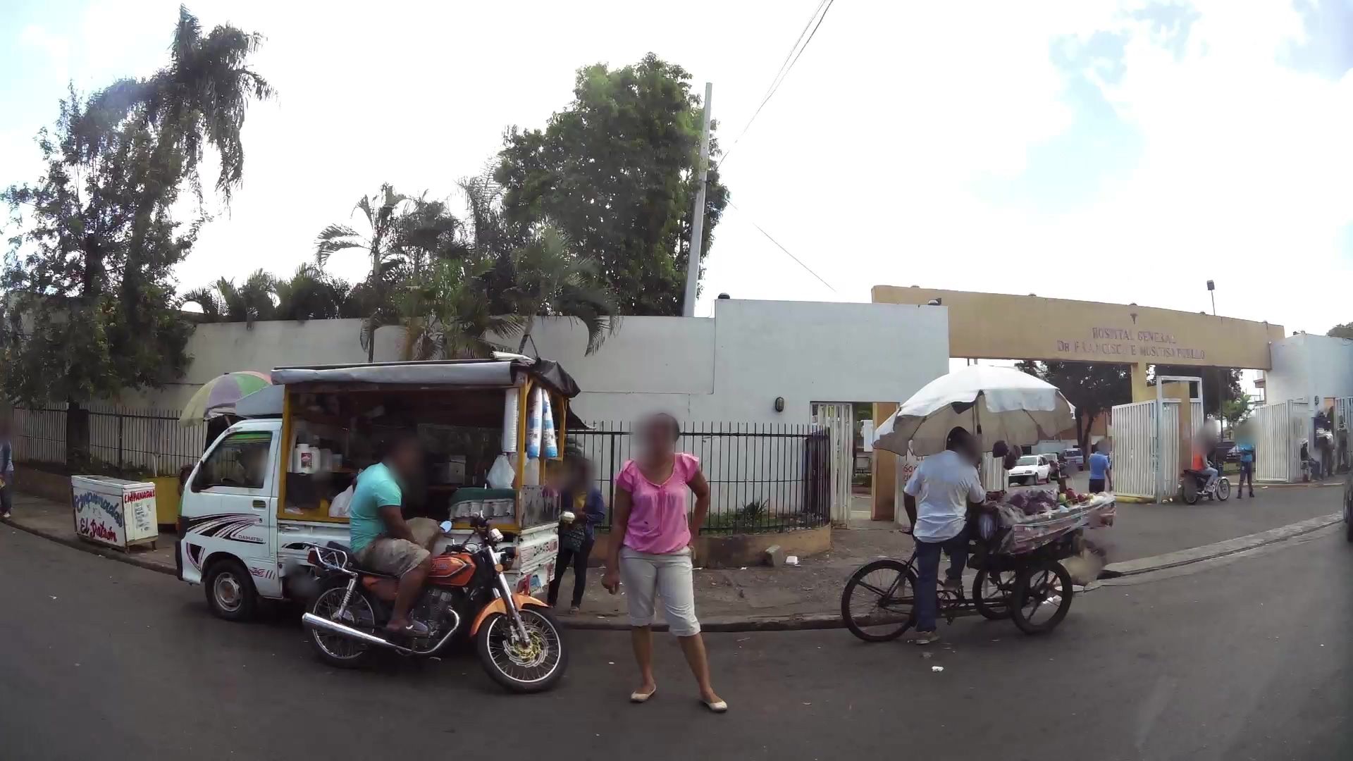 Street view of Ensanche Luperón