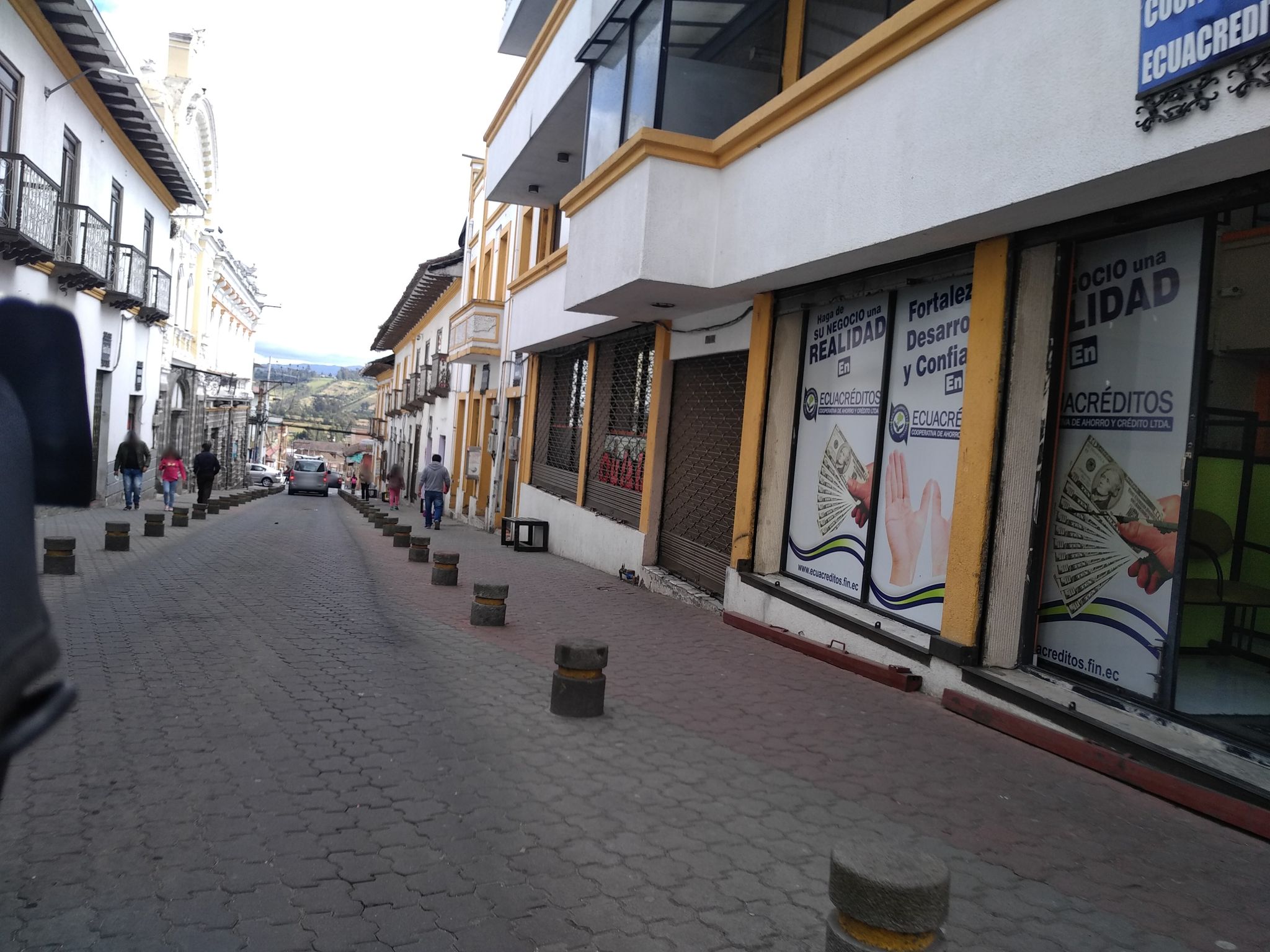 Street view of Tulcán