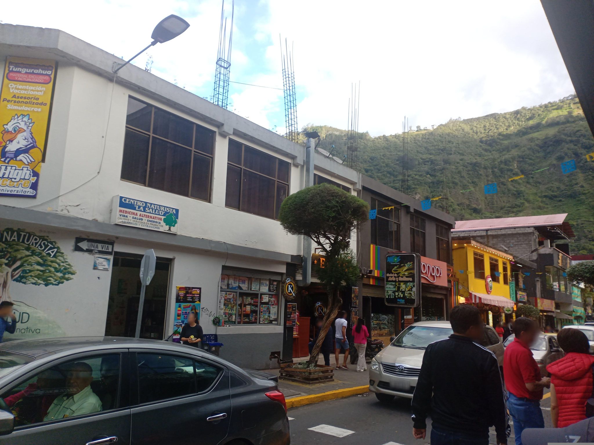 Street view of Baños