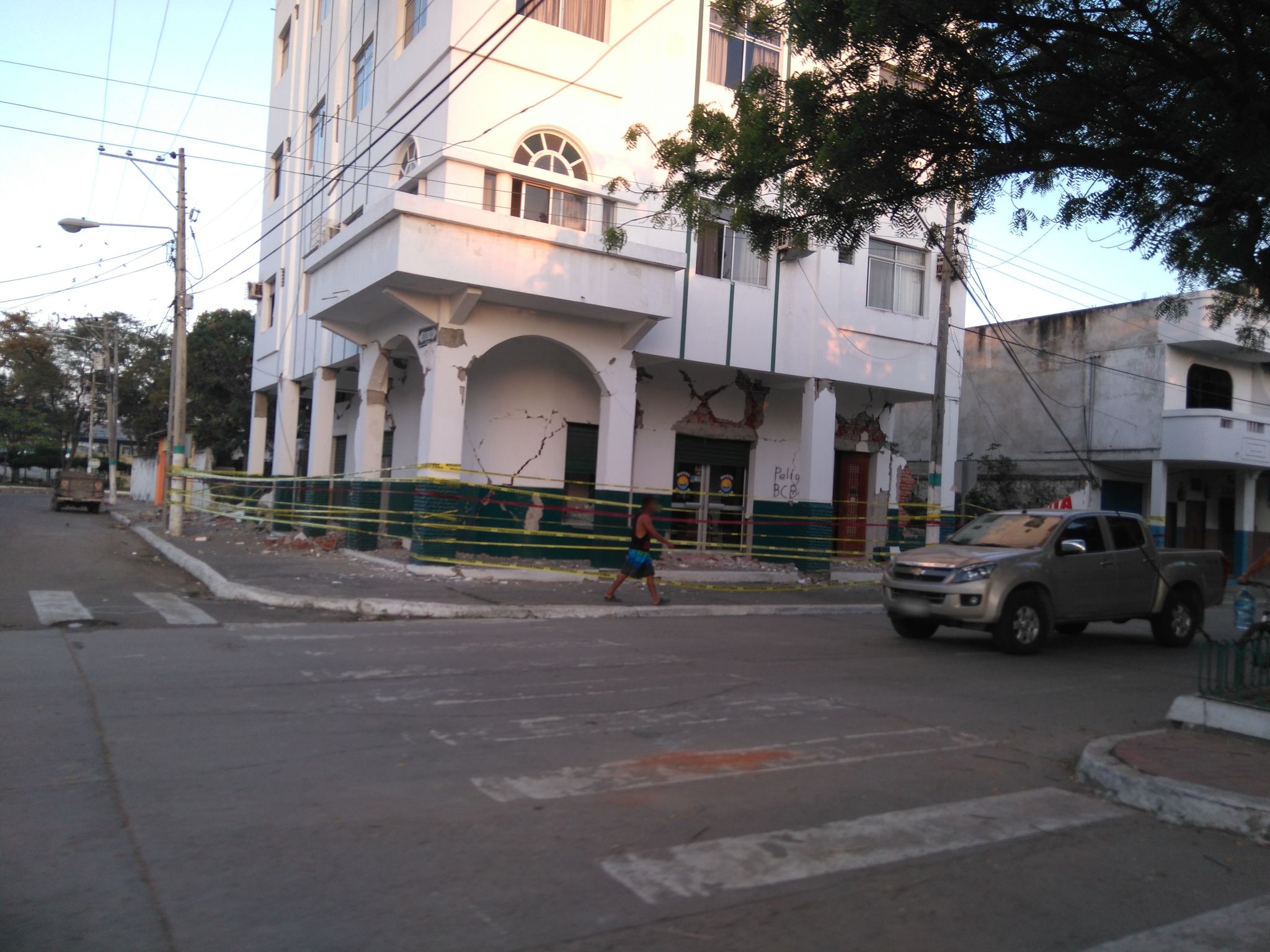 Street view of Bahía de Caráquez