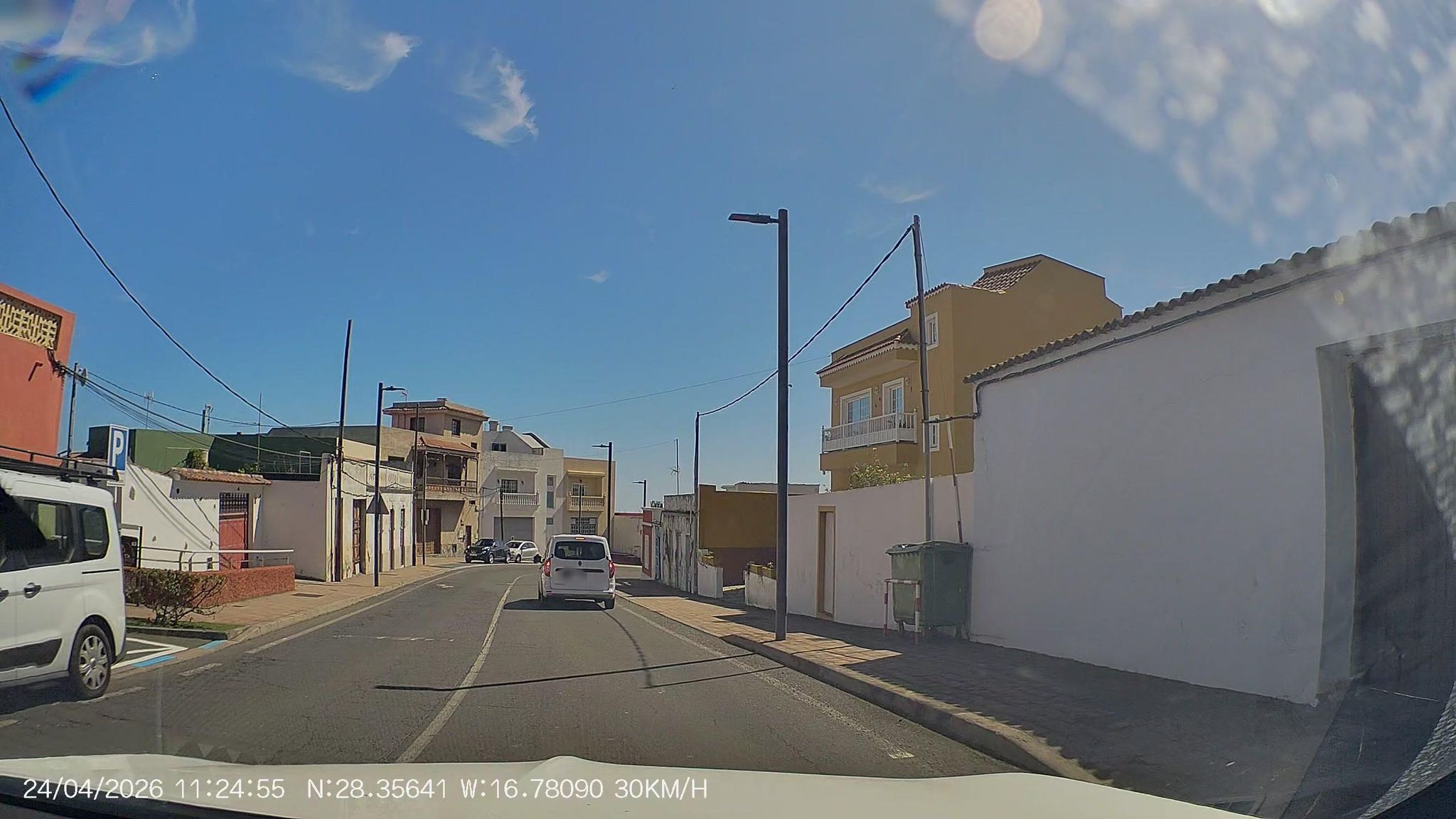Street view of Tanque