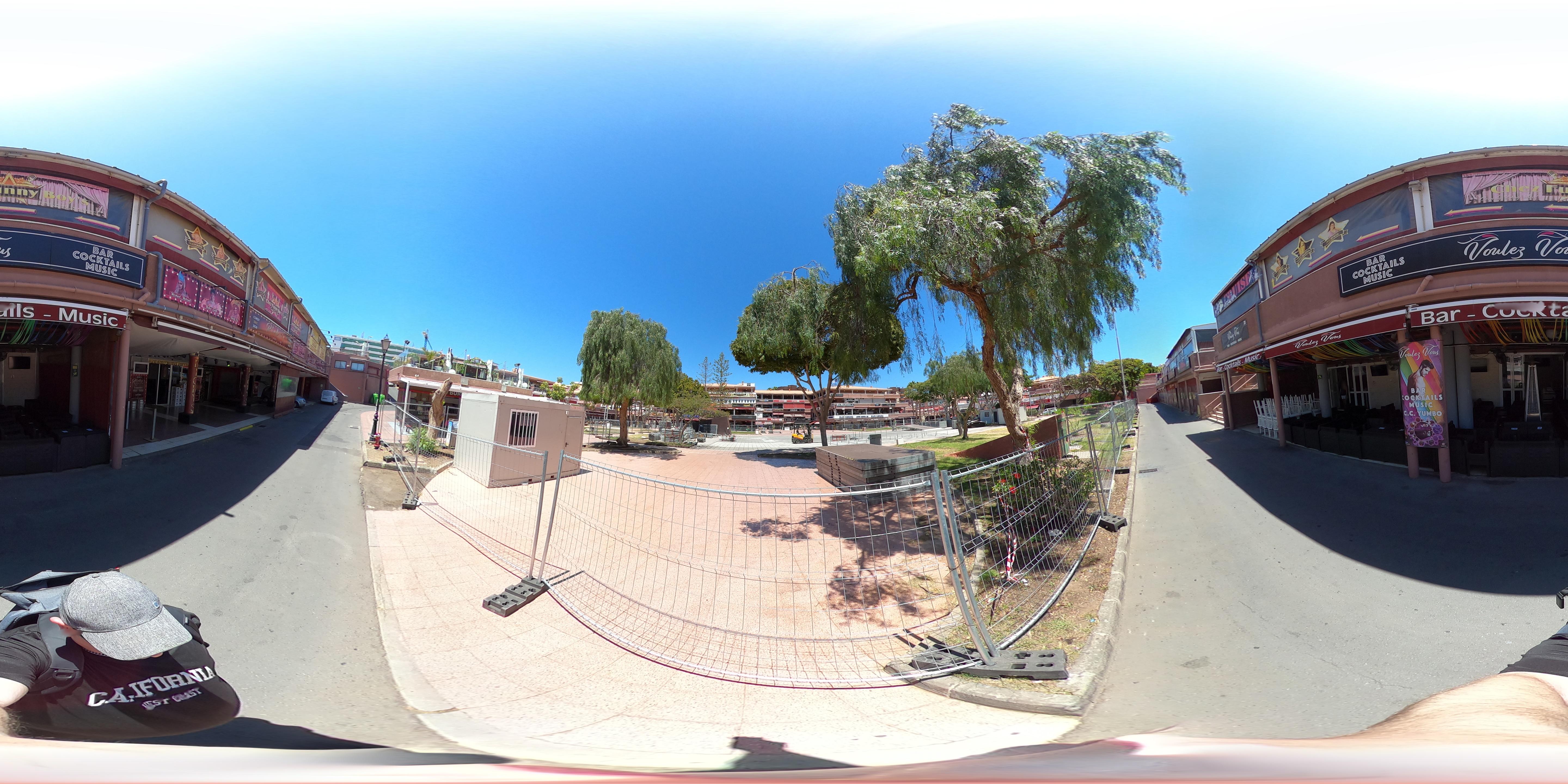 Street view of Playa del Ingles