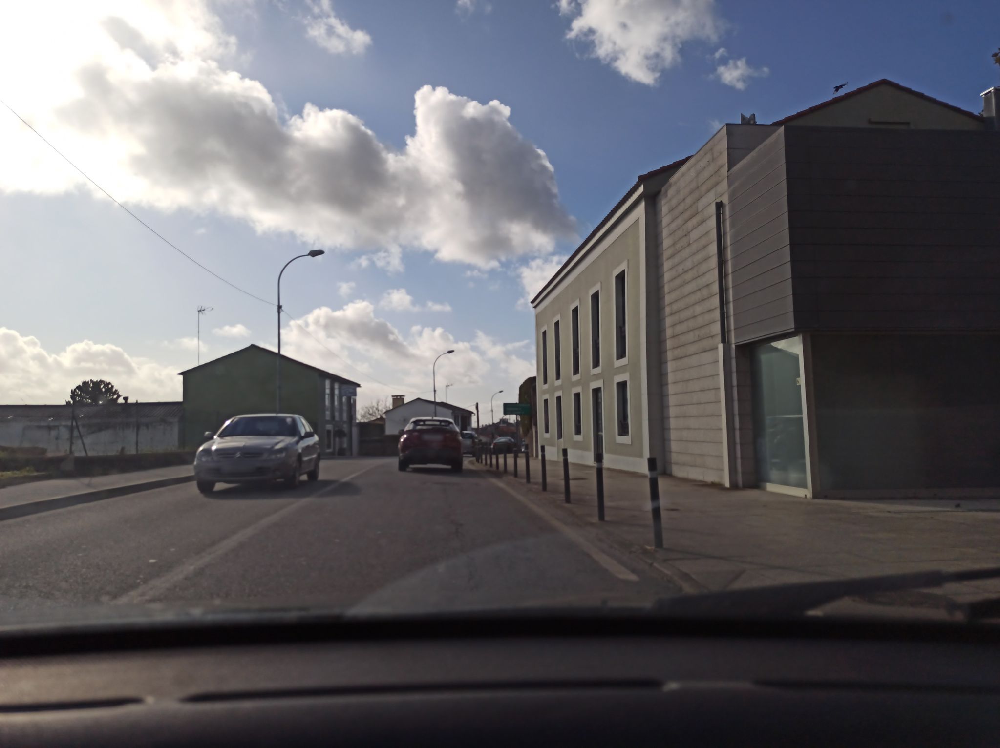 Street view of Oleiros
