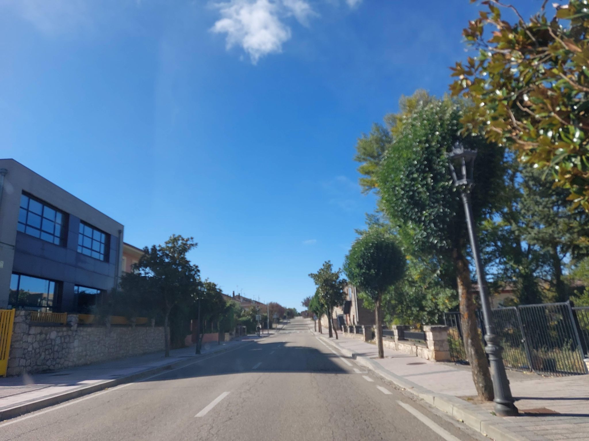 Street view of Villagonzalo-Pedernales