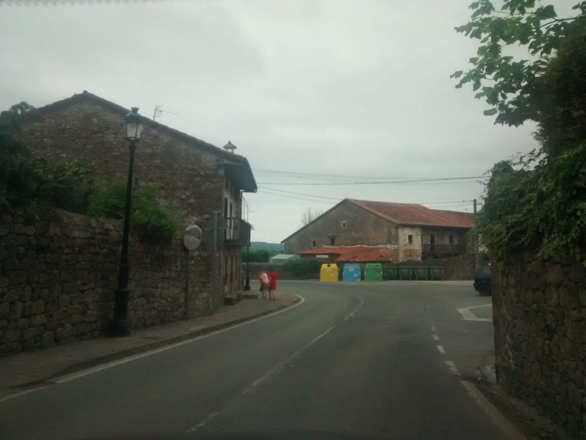 Street view of Luzmela