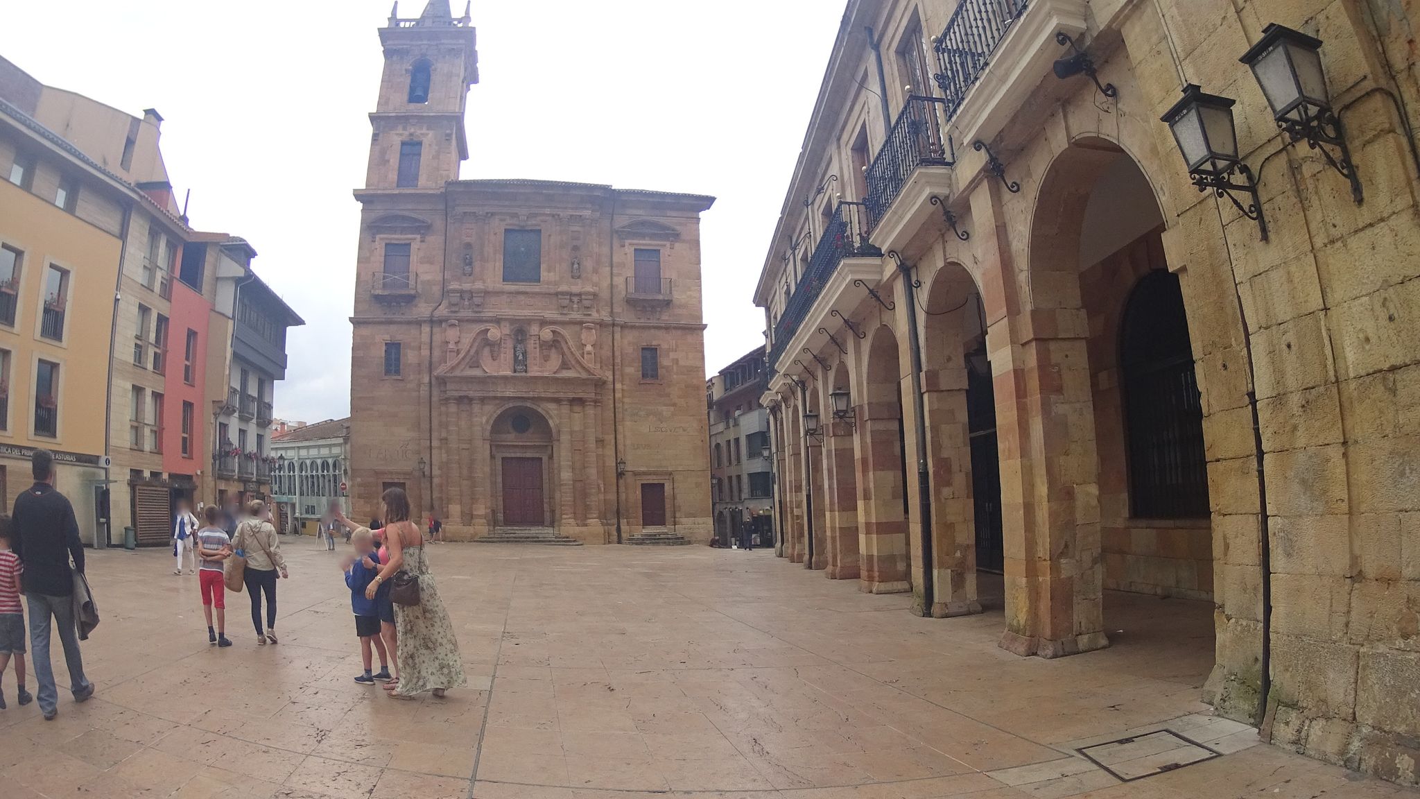 Street view of Oviedo