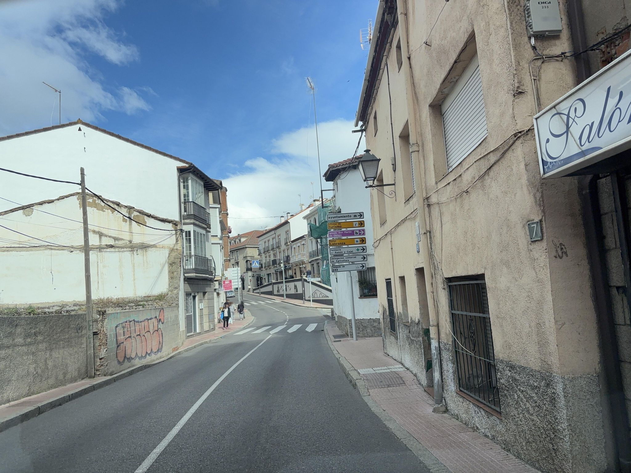 Street view of San Martín de Valdeiglesias