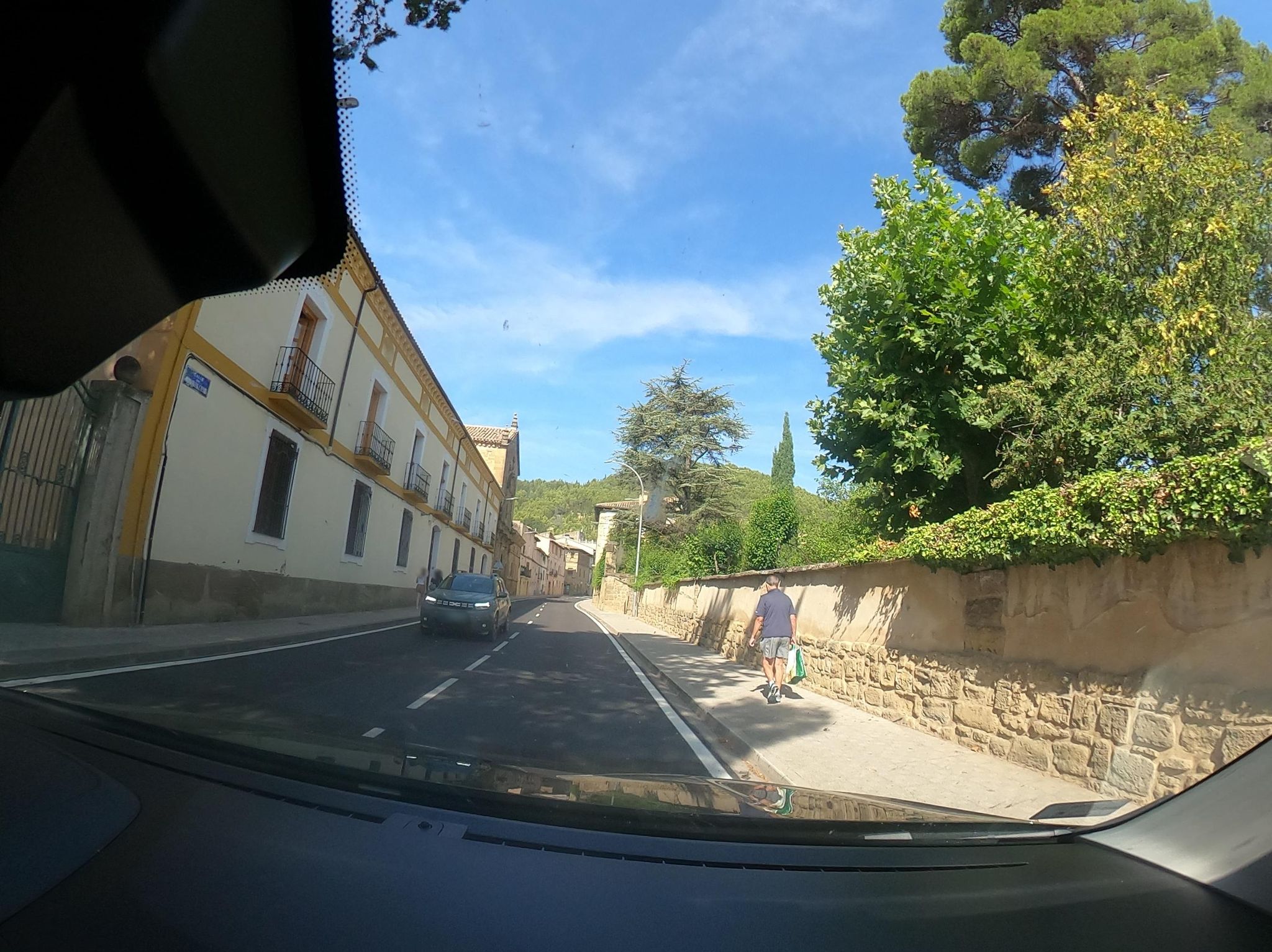 Street view of Ayerbe