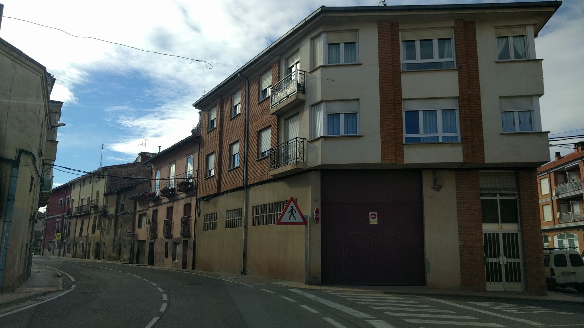 Street view of Fuenmayor