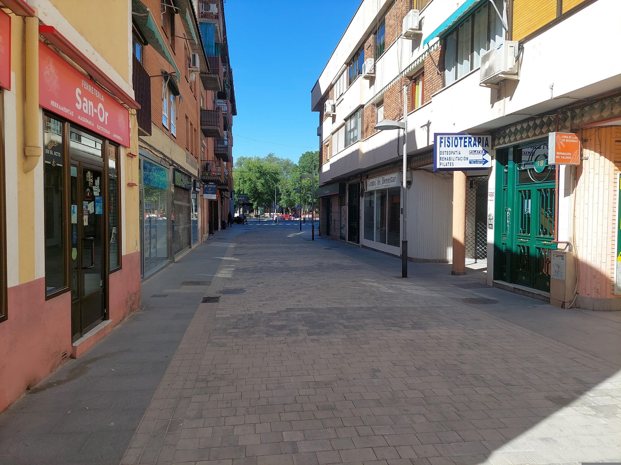 Street view of Pinto