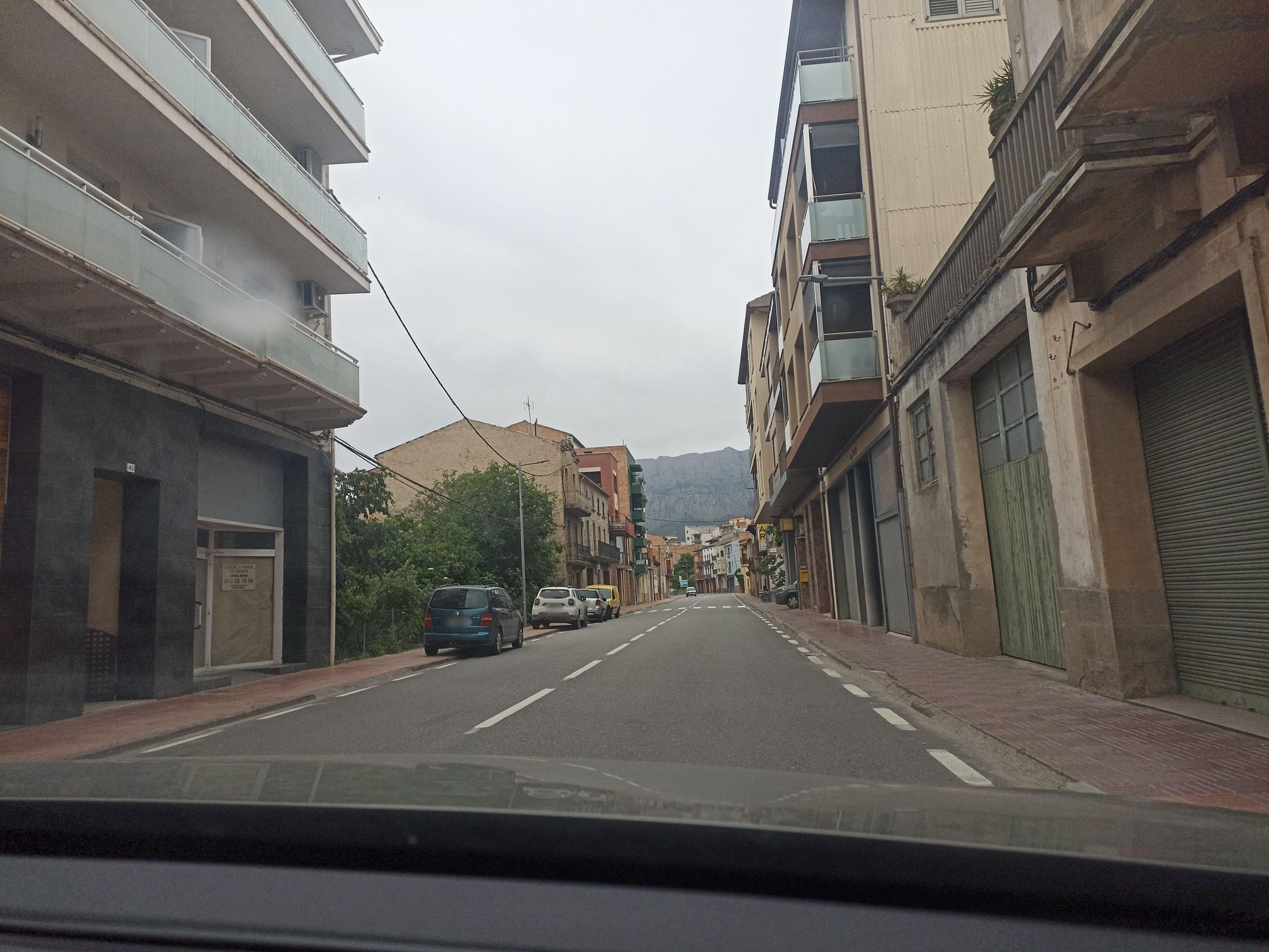 Street view of Oliana