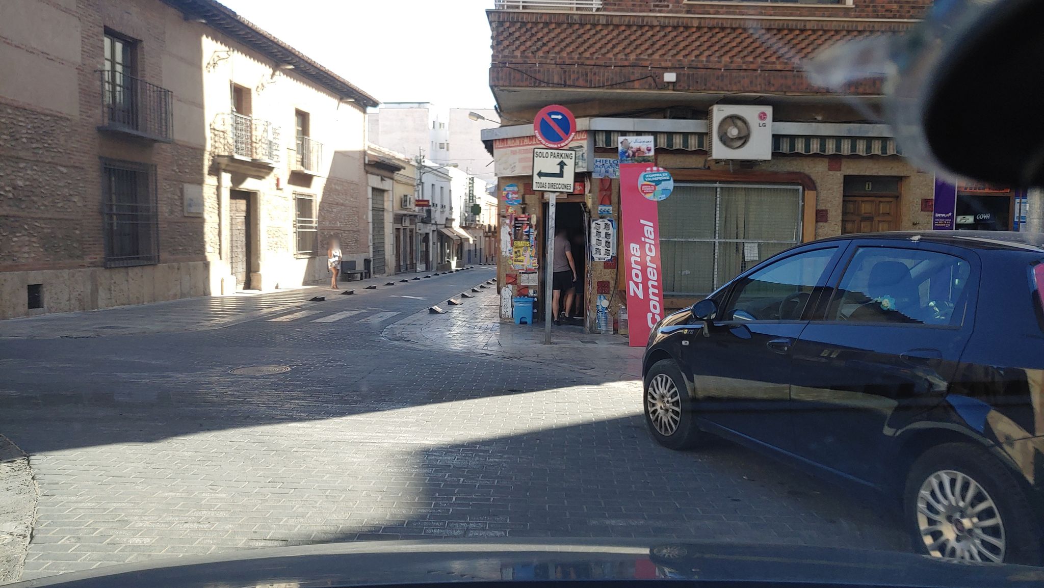 Street view of Valdepeñas