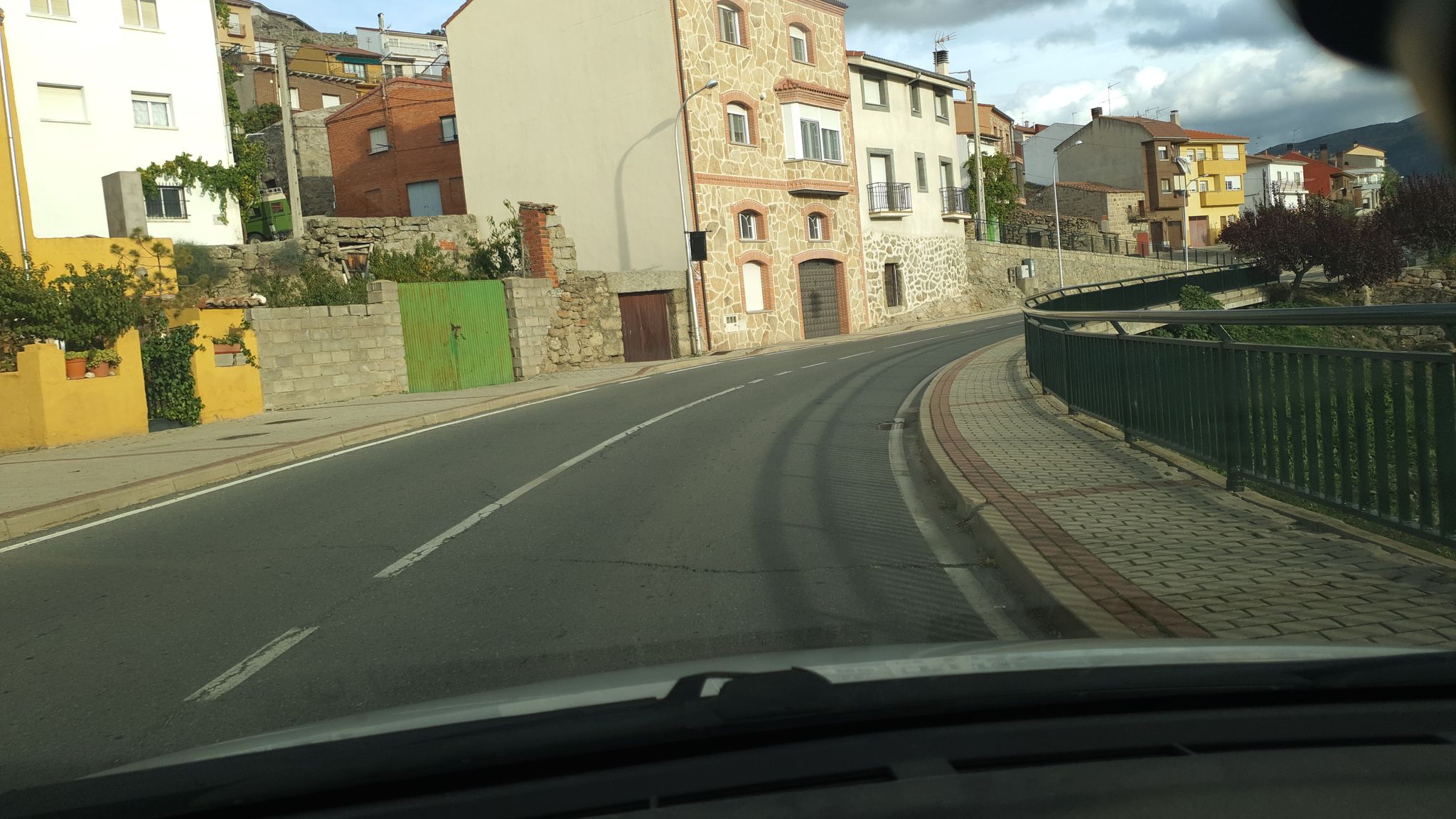 Street view of Burgohondo