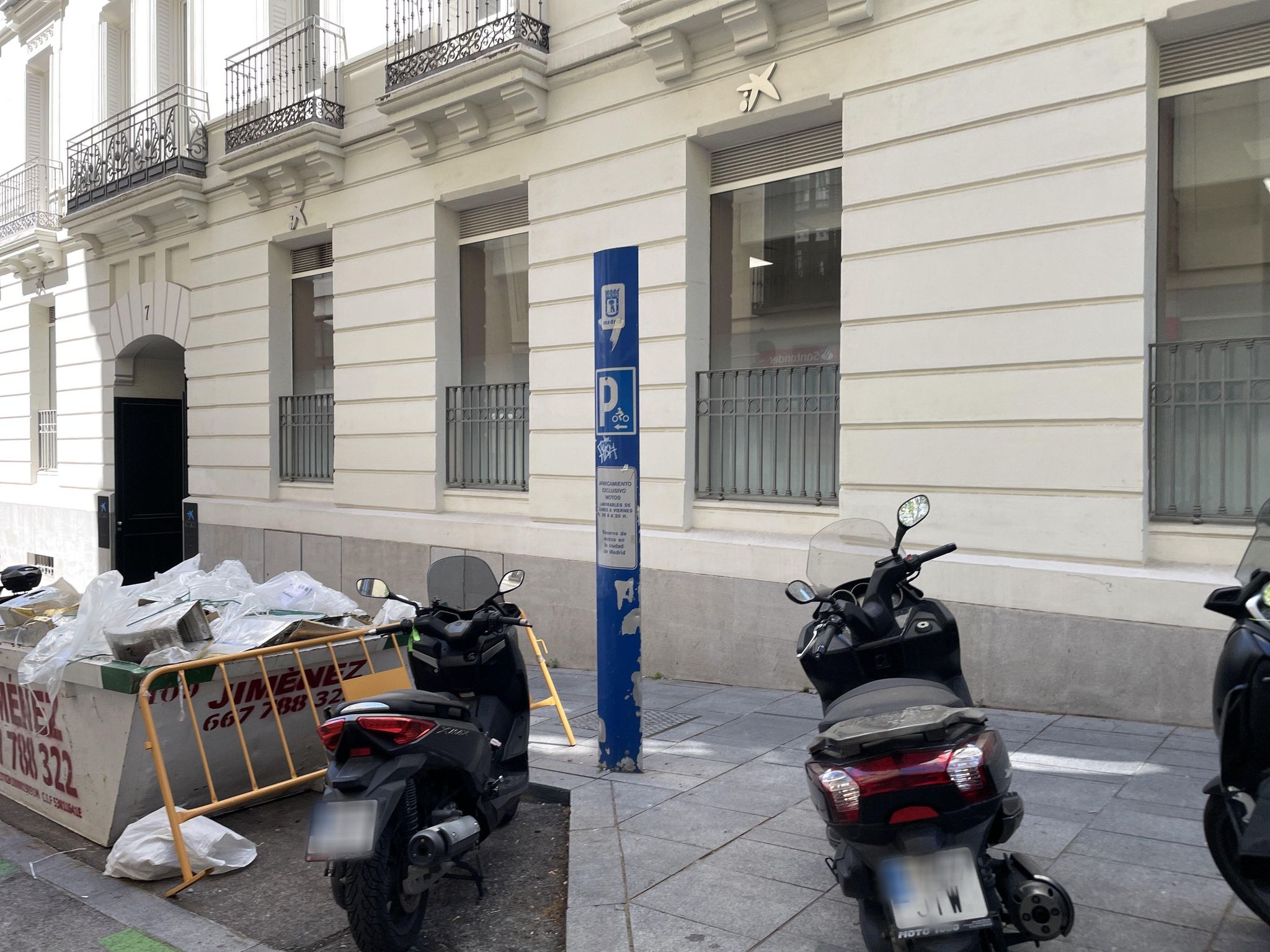Street view of Castellana