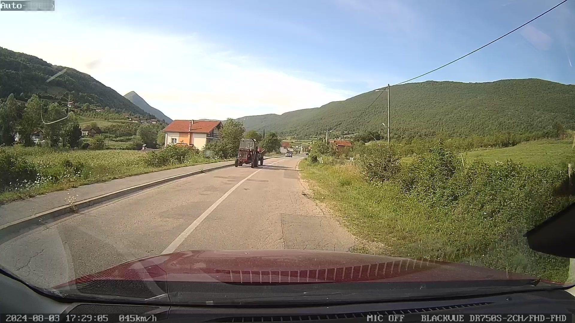 Street view of Orašac
