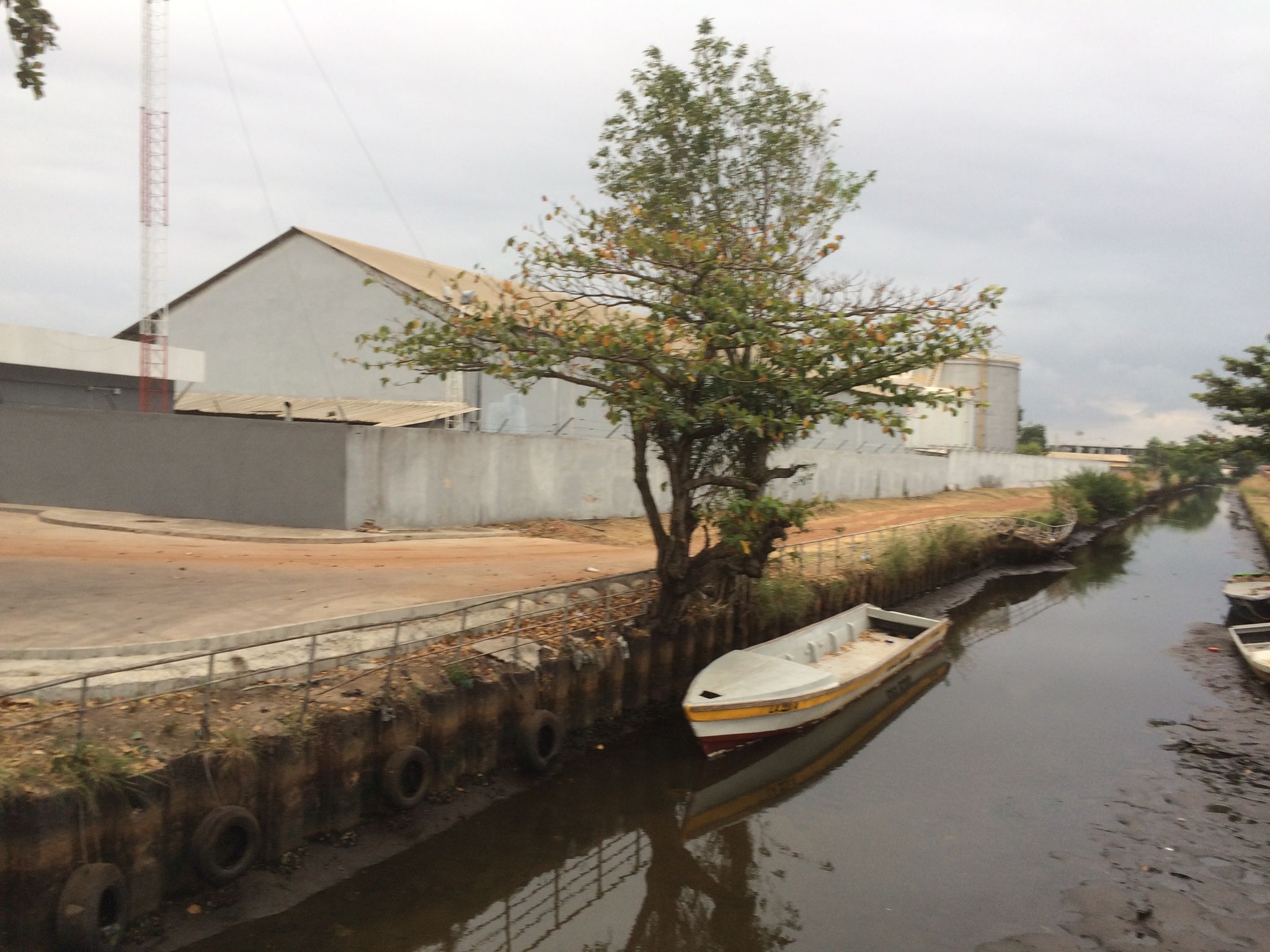Street view of Port-Gentil
