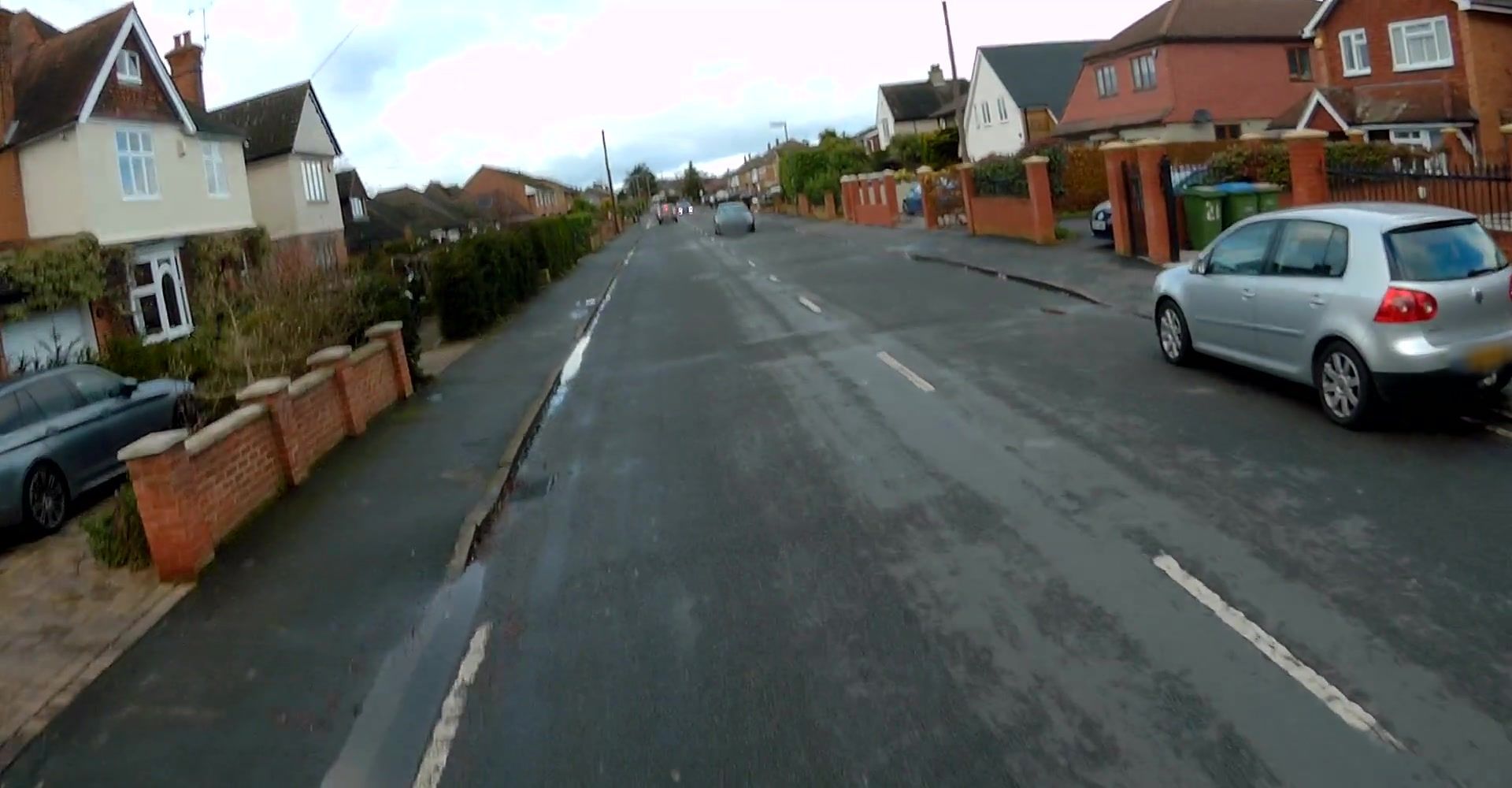 Street view of Walton-on-Thames