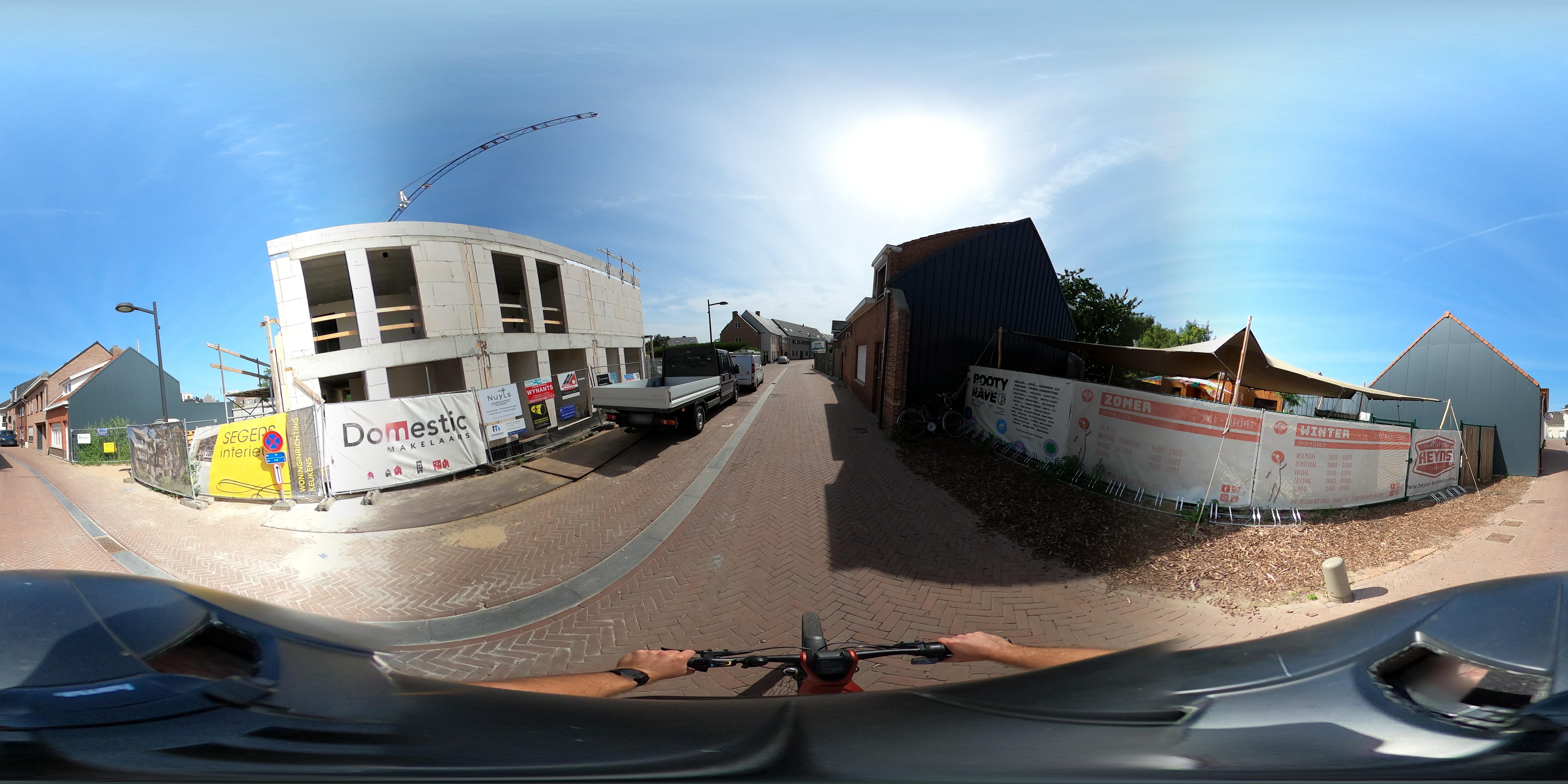 Street view of Retie