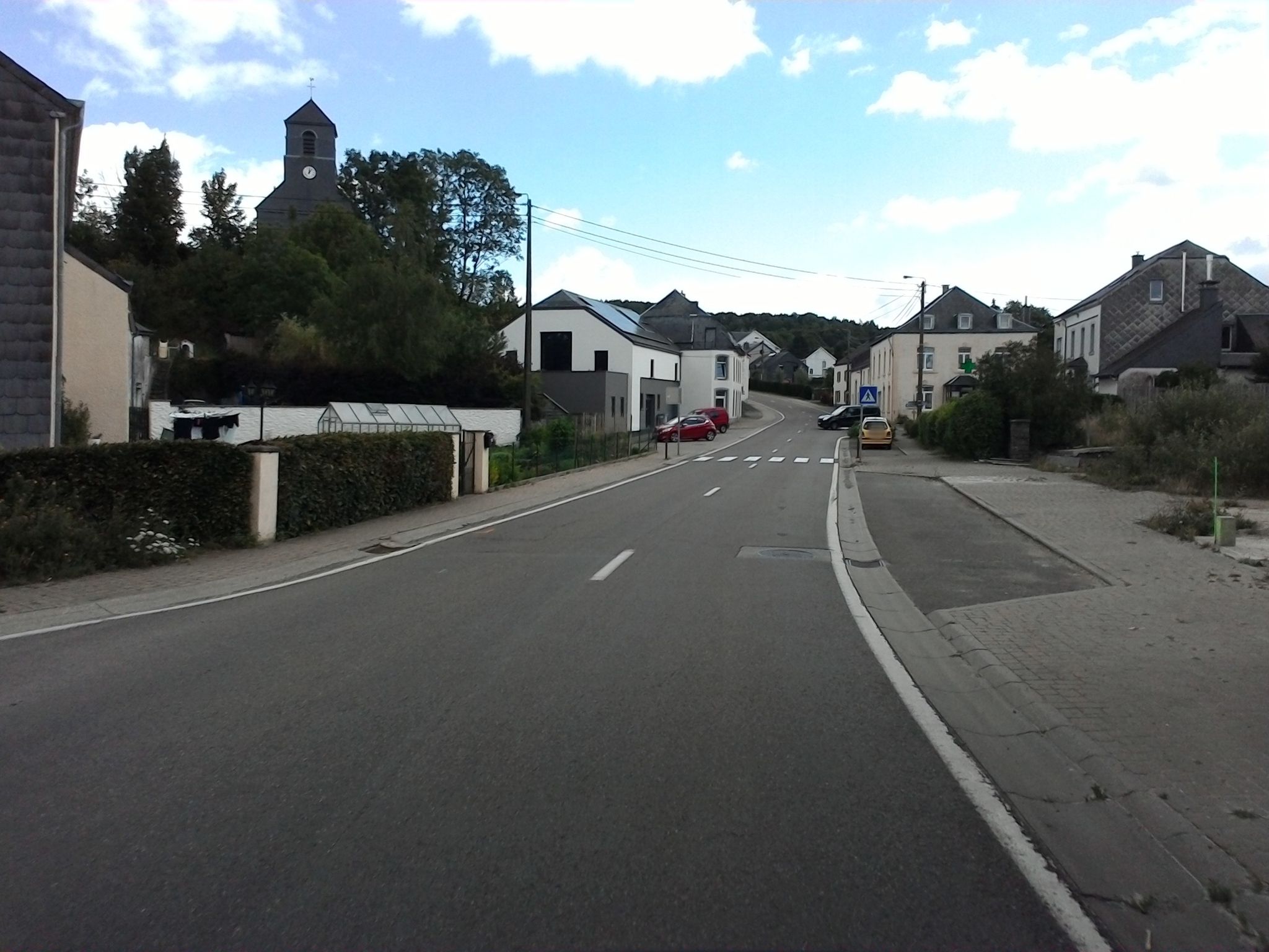Street view of Léglise
