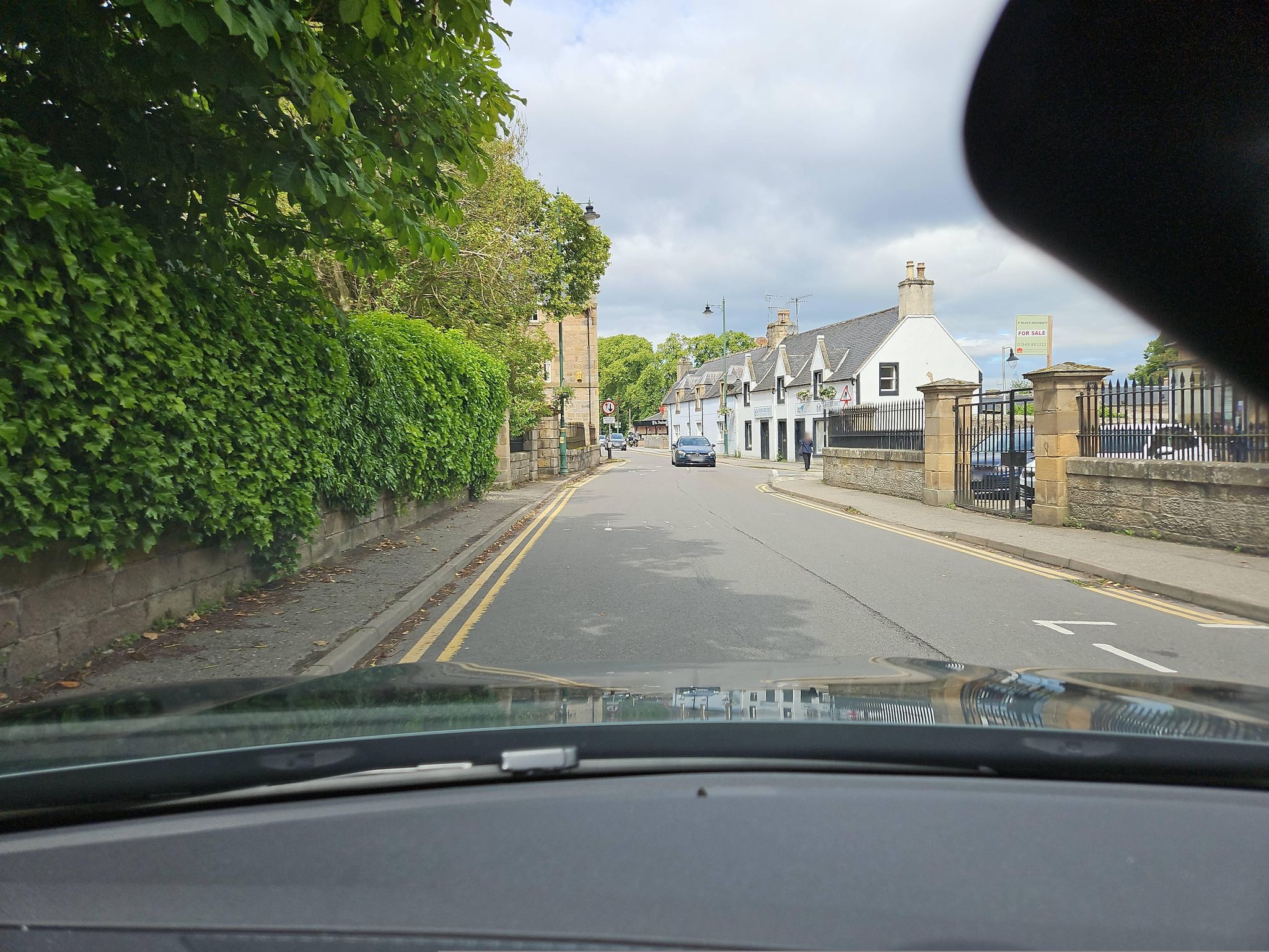 Street view of Tain