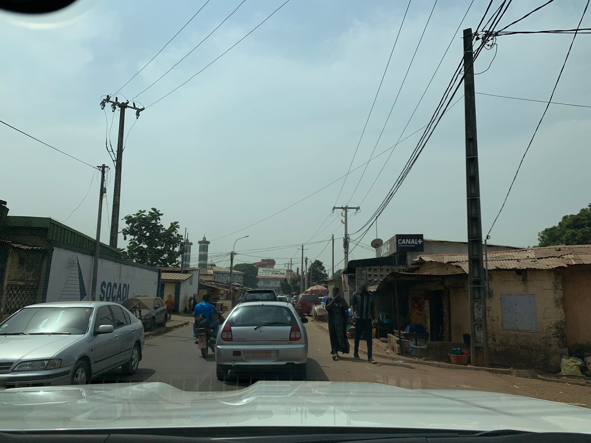 Street view of Dixinn