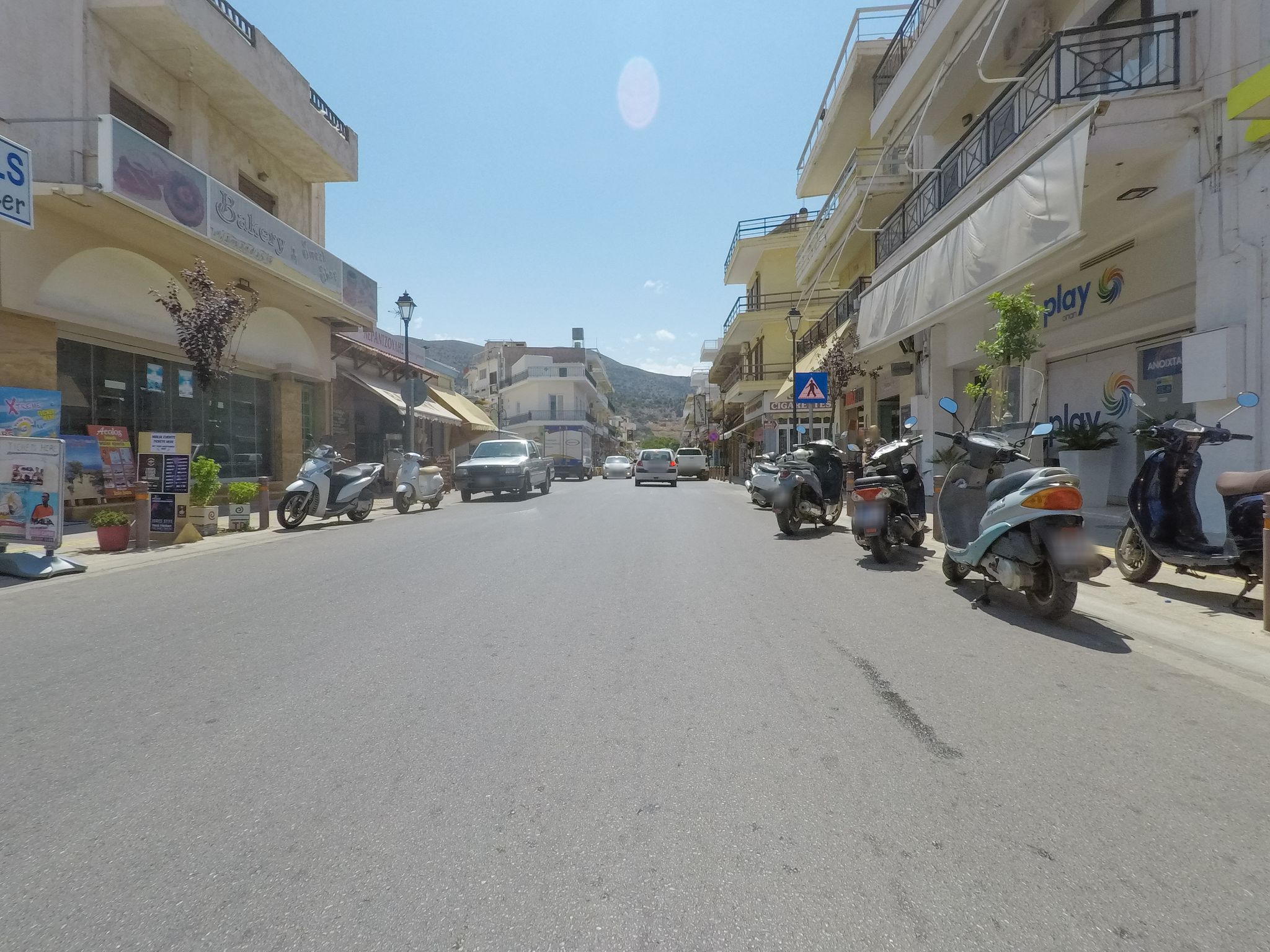 Street view of Mália