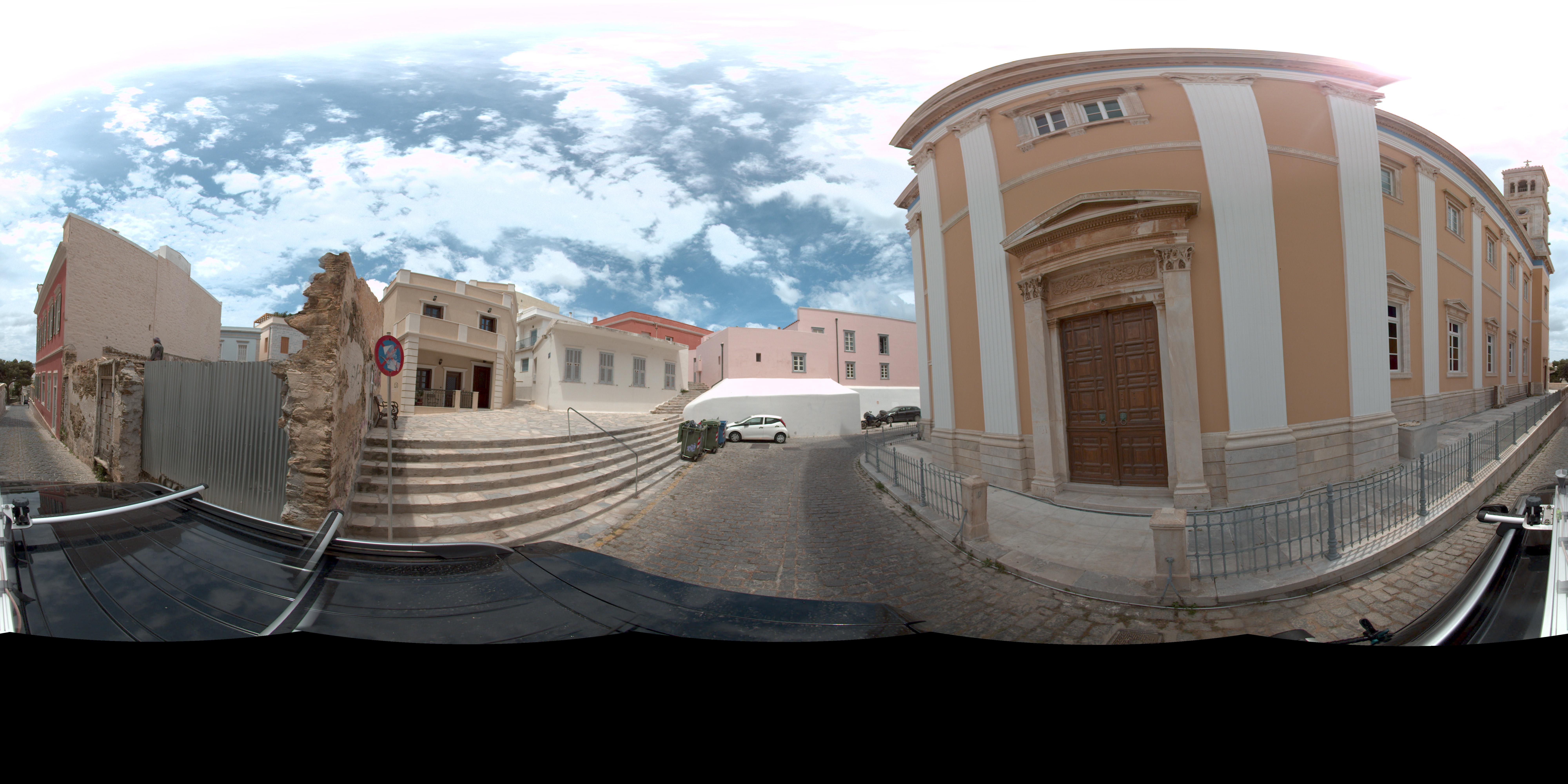 Street view of Ermoúpolis