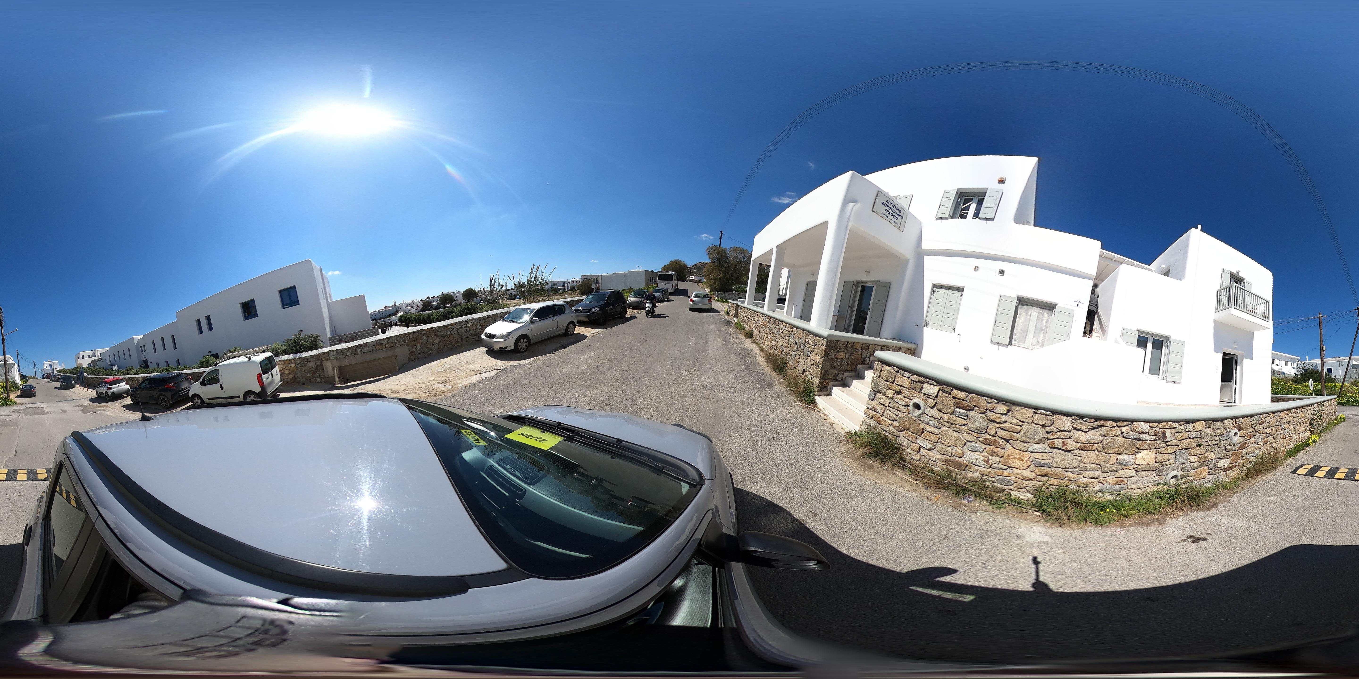 Street view of Áno Merá