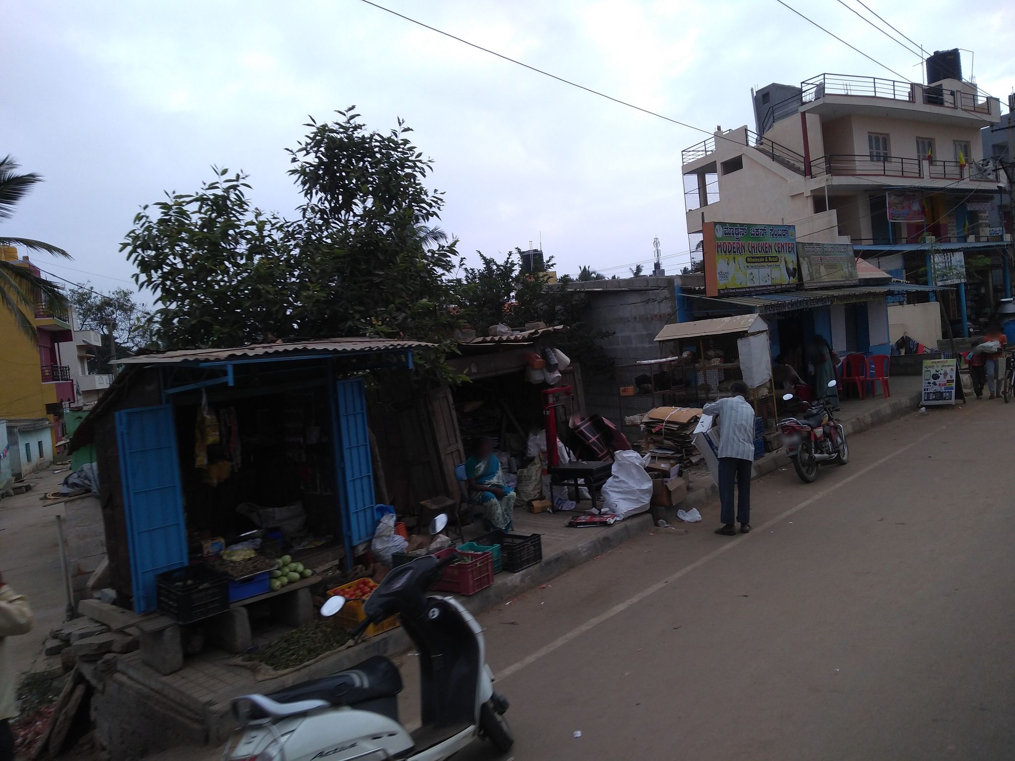 Street view of Chik Bānavar