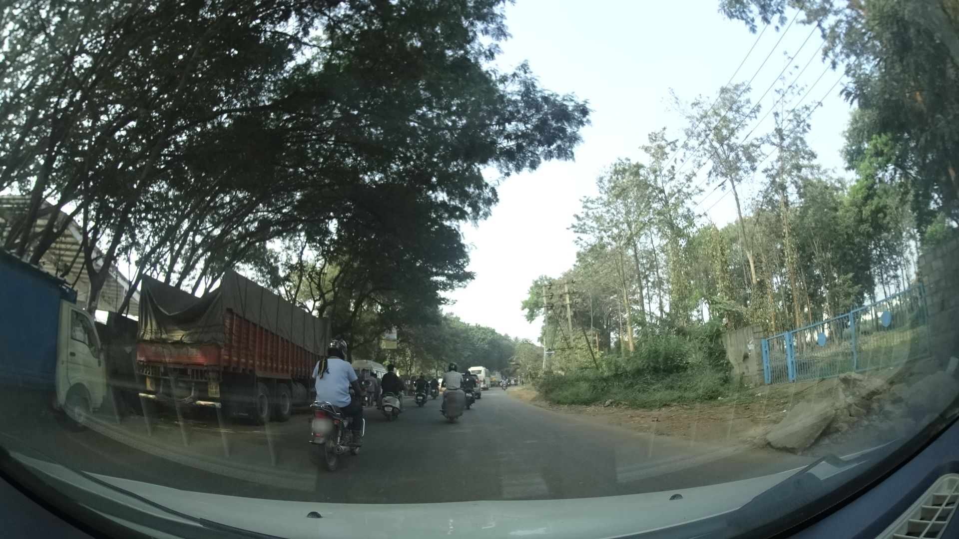 Street view of Bommasandra Industrial Area